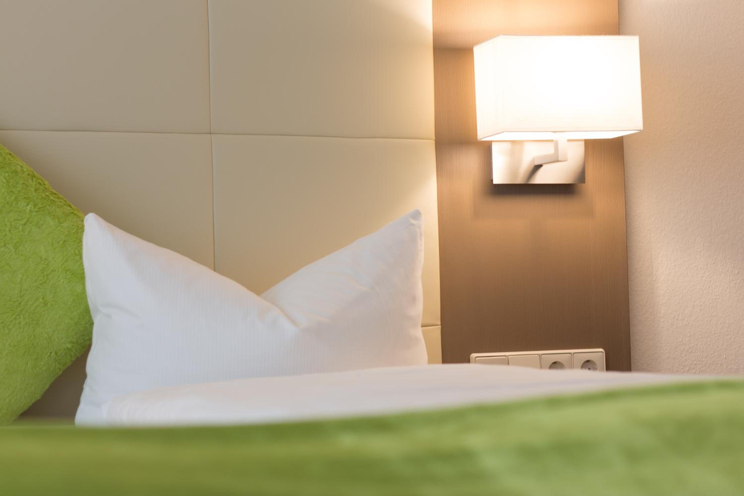 Double Room - Photo 7