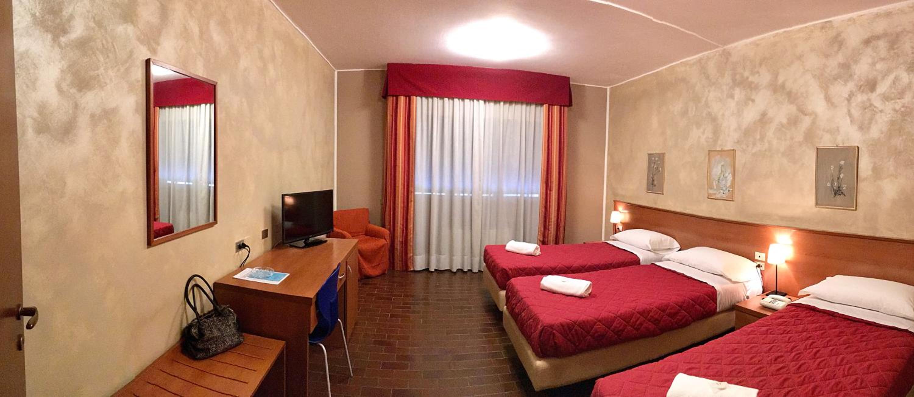 Triple Room photo 3