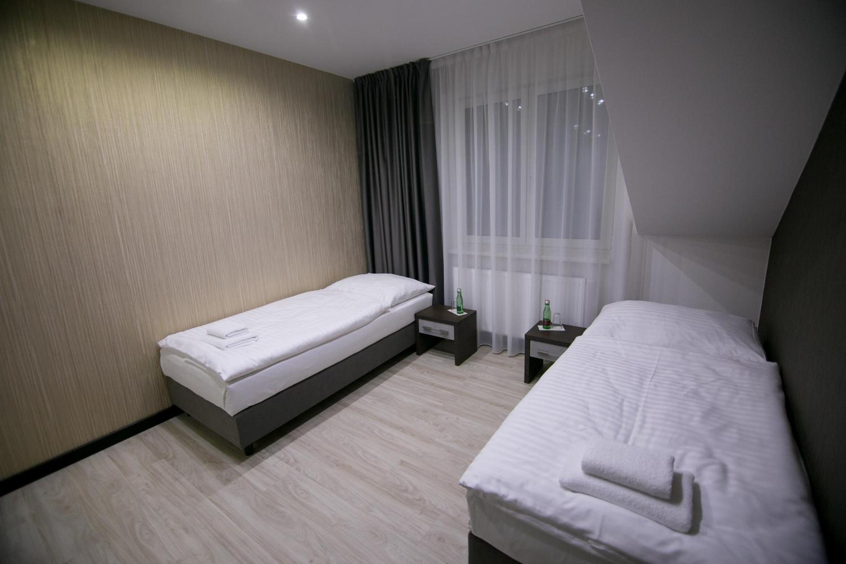 Double or Twin Room photo 2