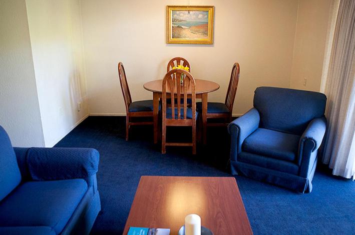 Executive Deluxe Suite - Photo 9