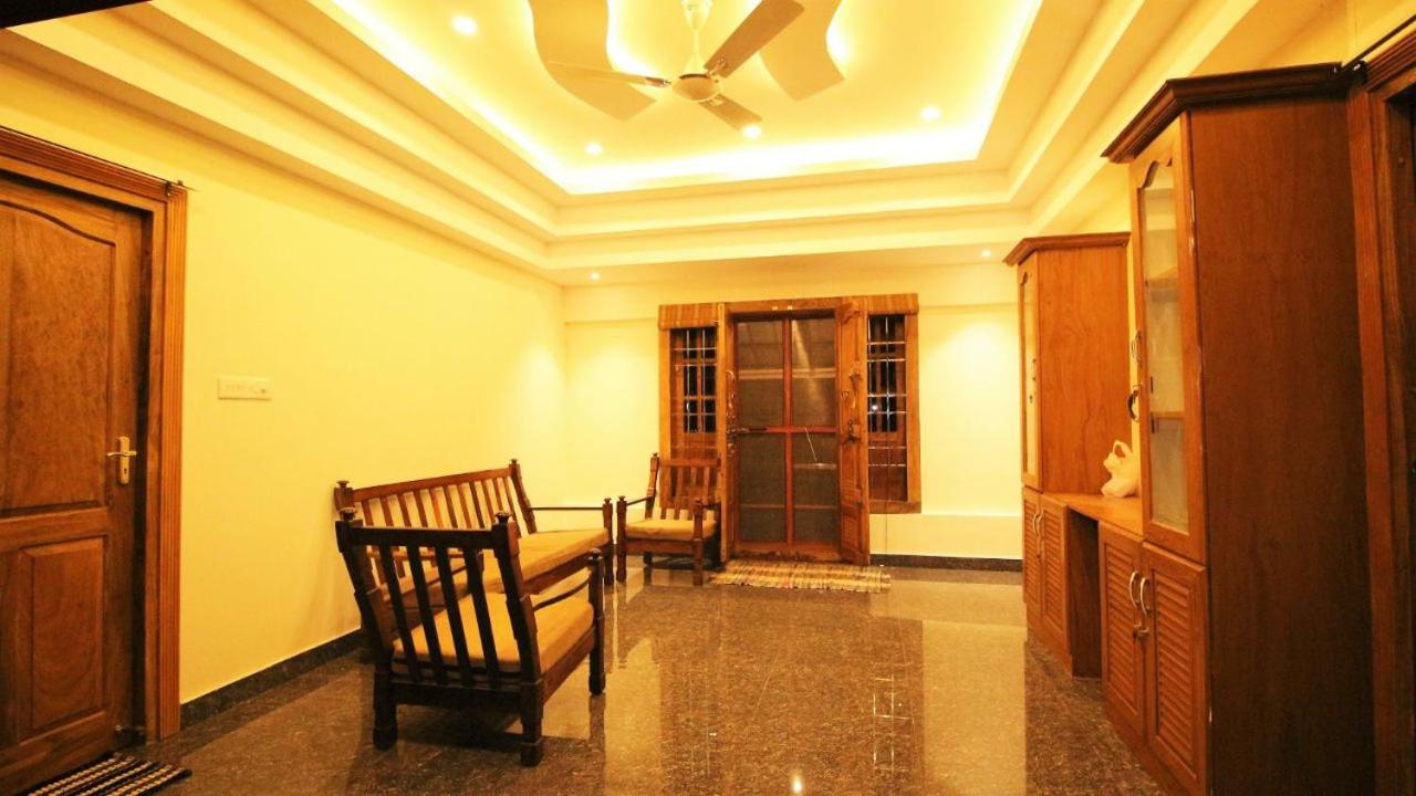 Deluxe Double or Twin Room with Balcony