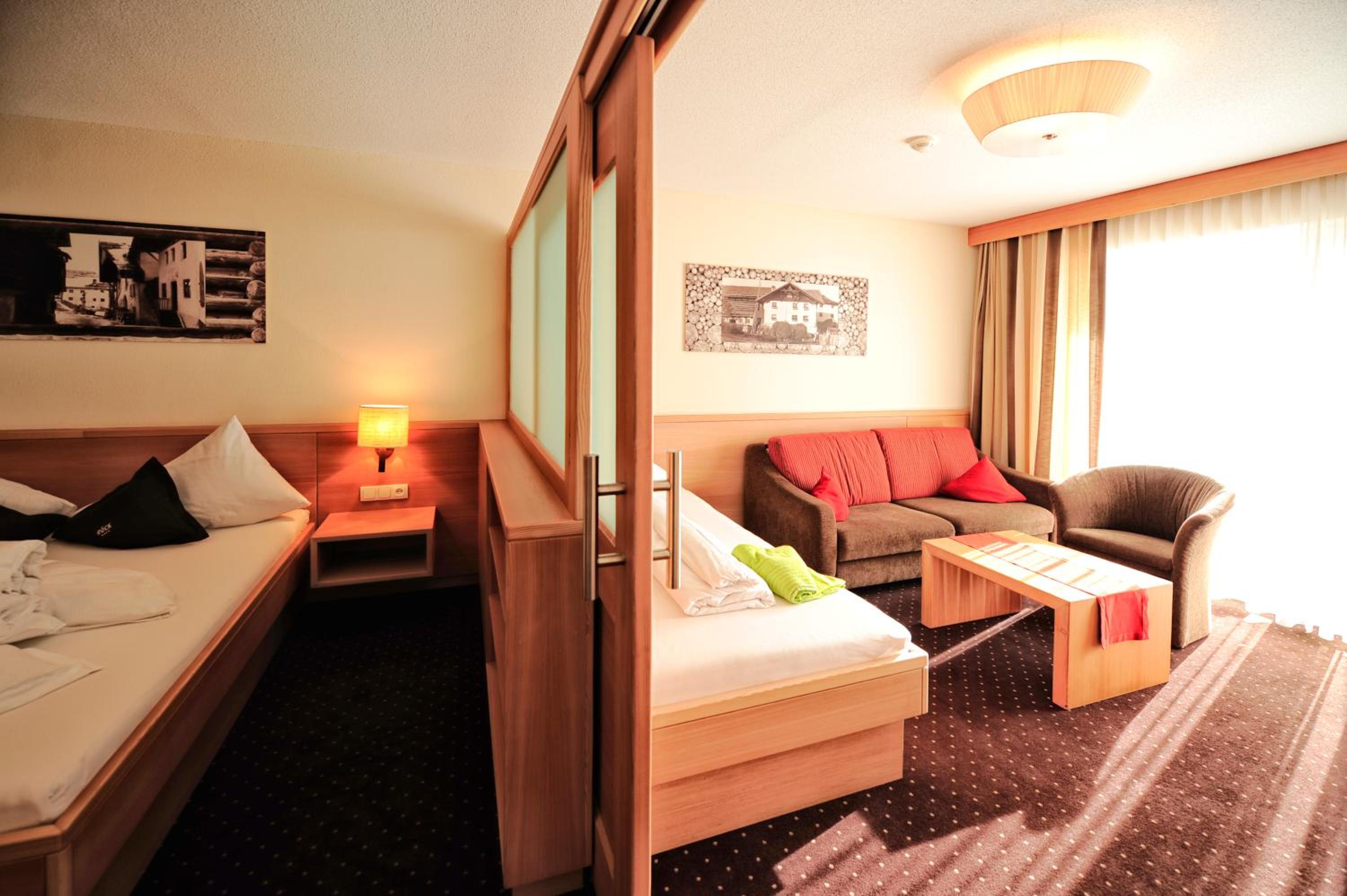 Standard Suite - Photo 2