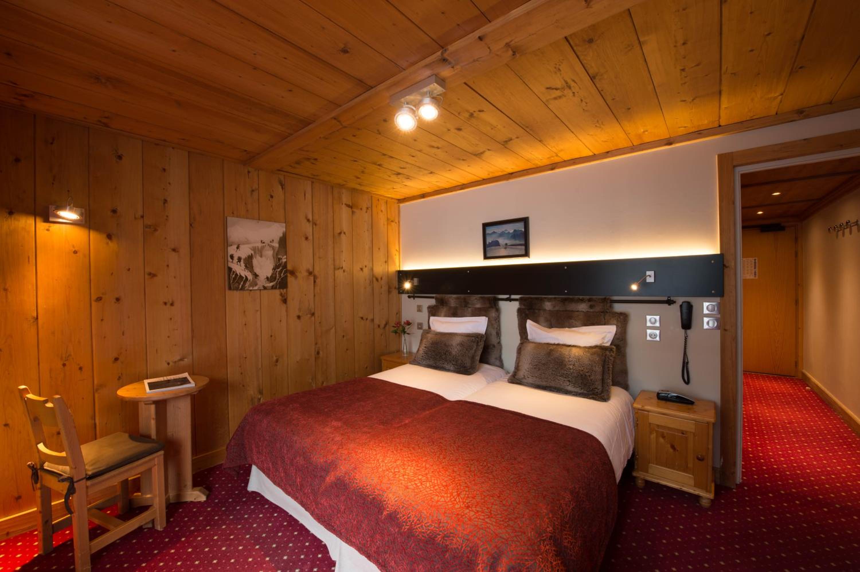 Standard Twin Room- Free Spa Access - Photo 1