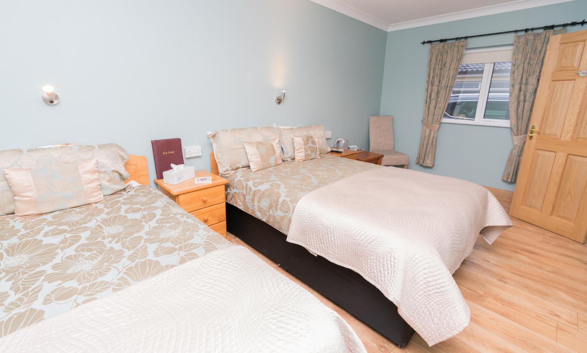 Comfort Triple Room