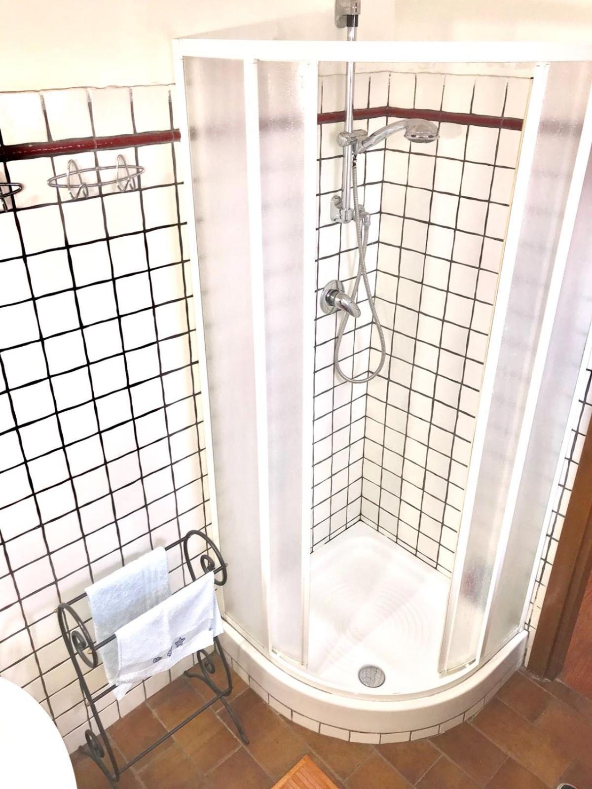 Triple Room with Private Bathroom photo 3