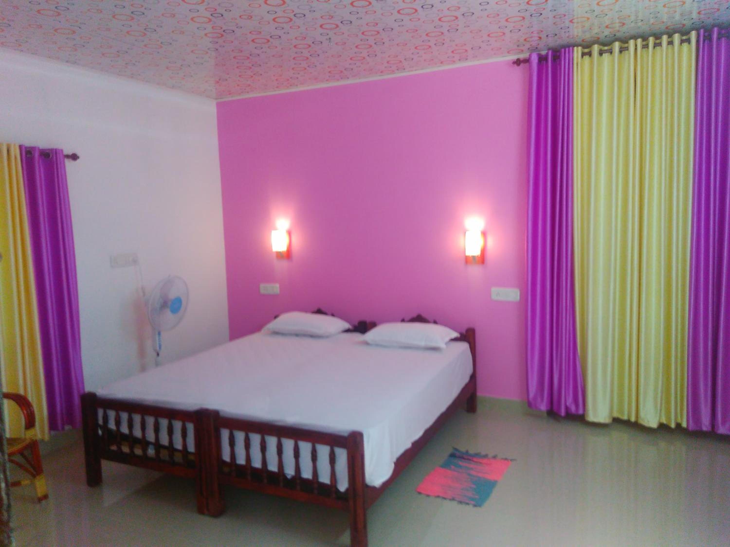Standard Double or Twin Room photo 1