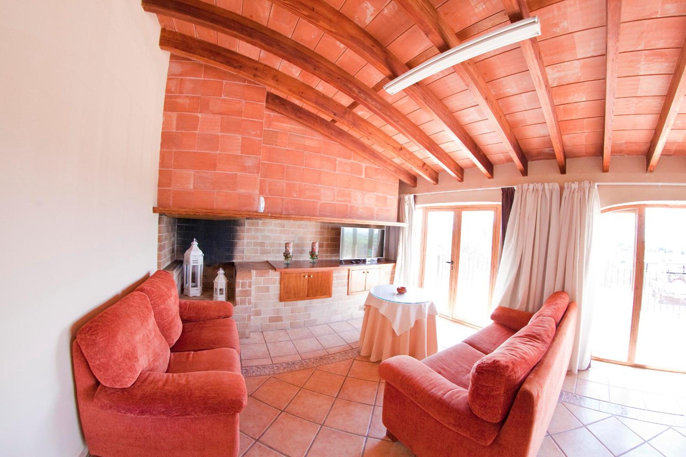 Villa photo 2