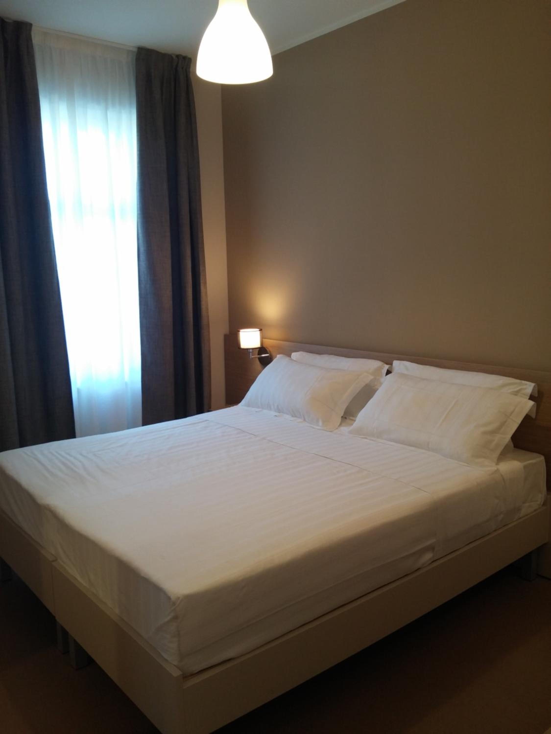 Double or Twin Room with Bathroom photo 1