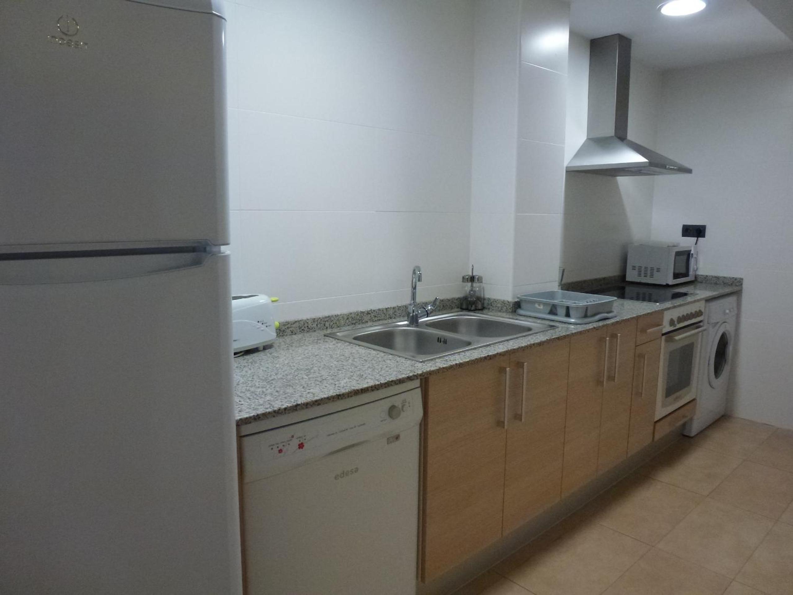 One-Bedroom Apartment (4 Adults) - Photo 16