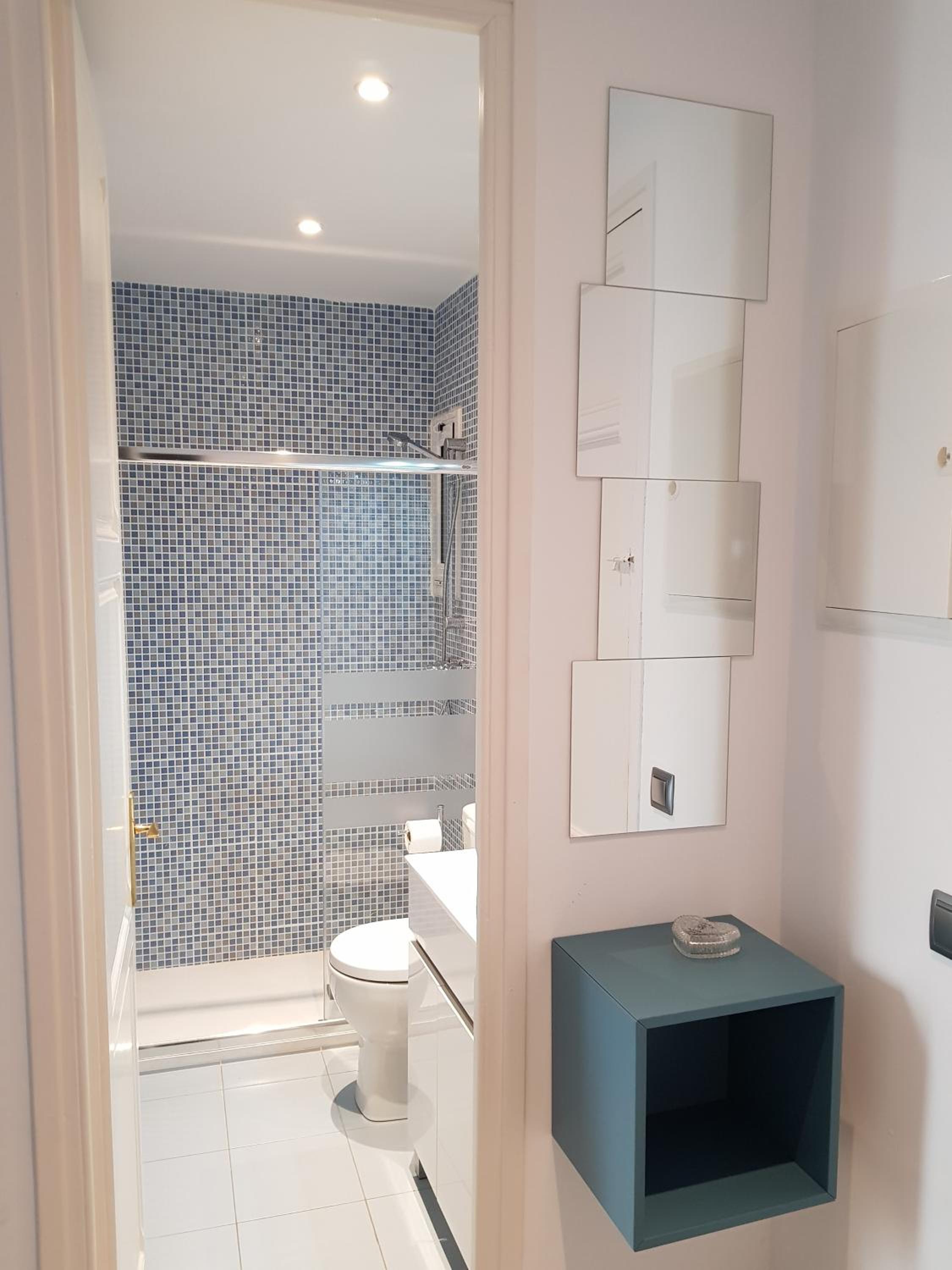 Three-Bedroom Apartment - Photo 3