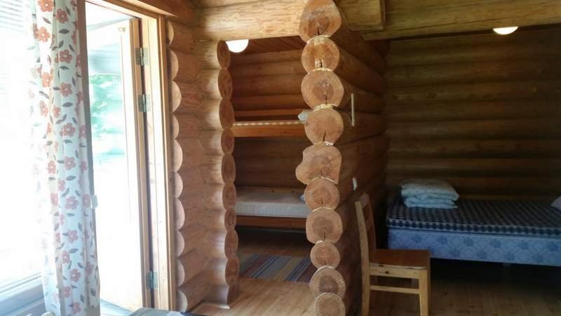 Chalet with two sleeping alcoves and sleeping loft - Photo 4