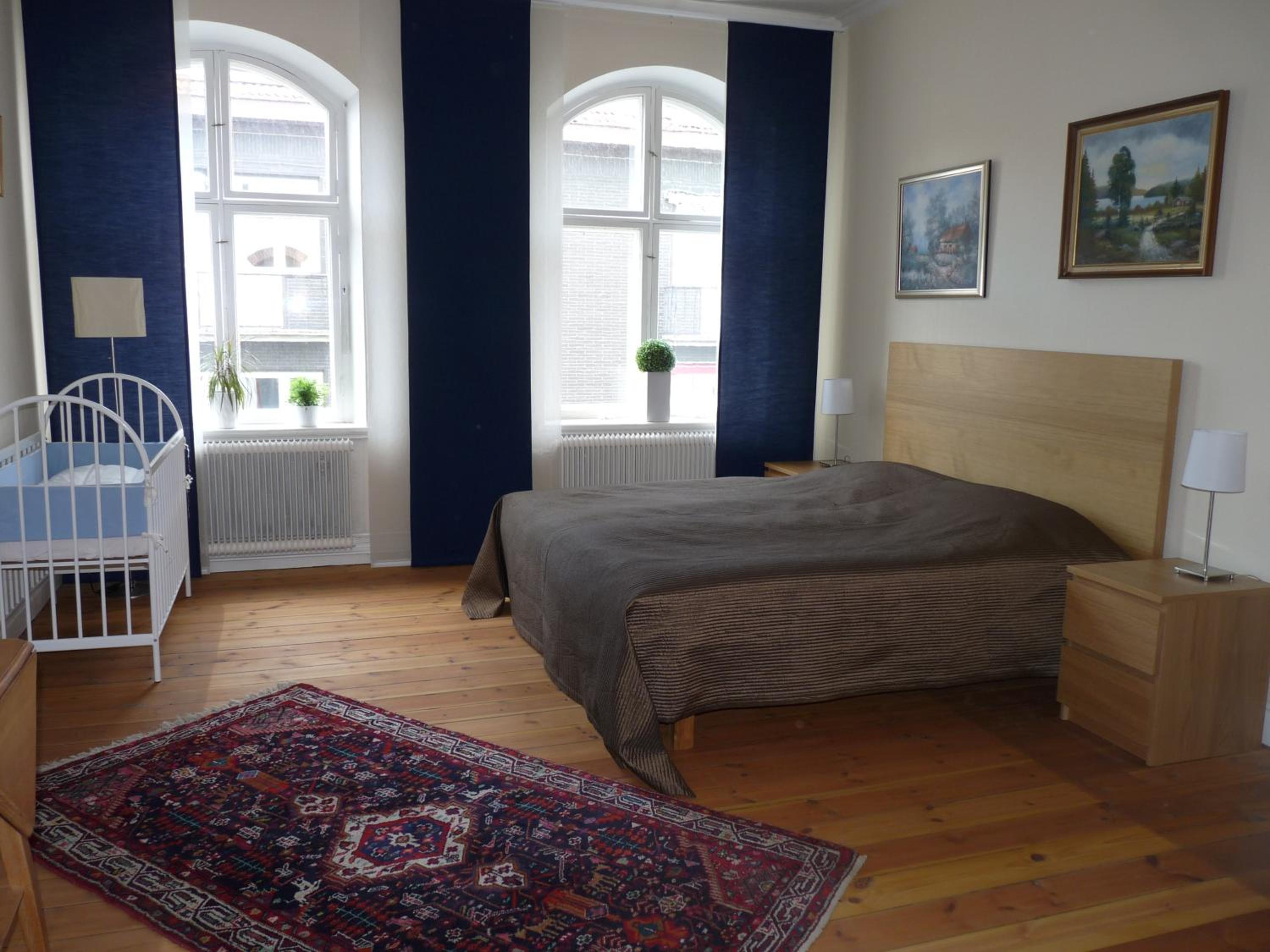 Apartment with Terrace photo 2