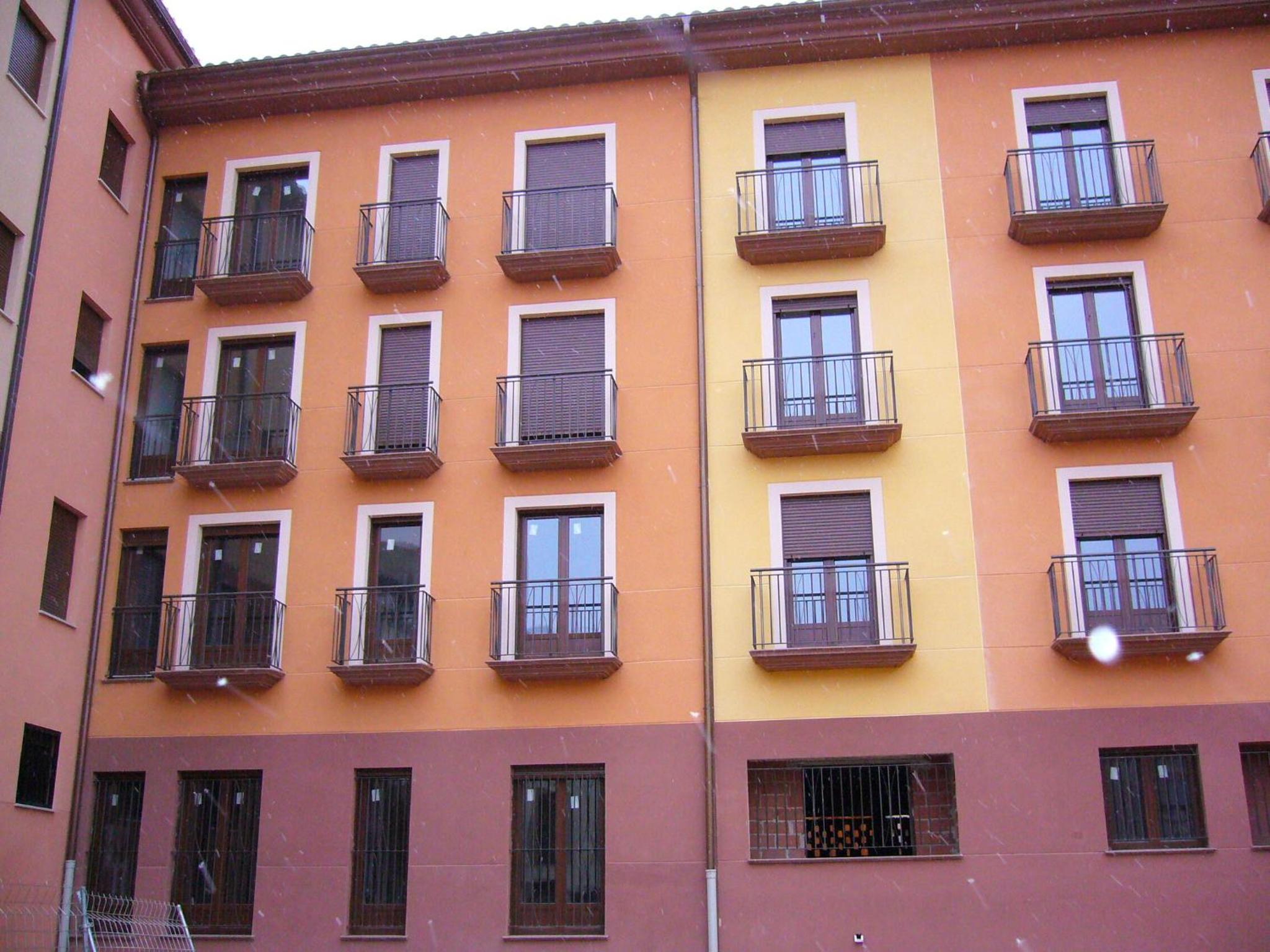 One-Bedroom Apartment (4 Adults) - Photo 14