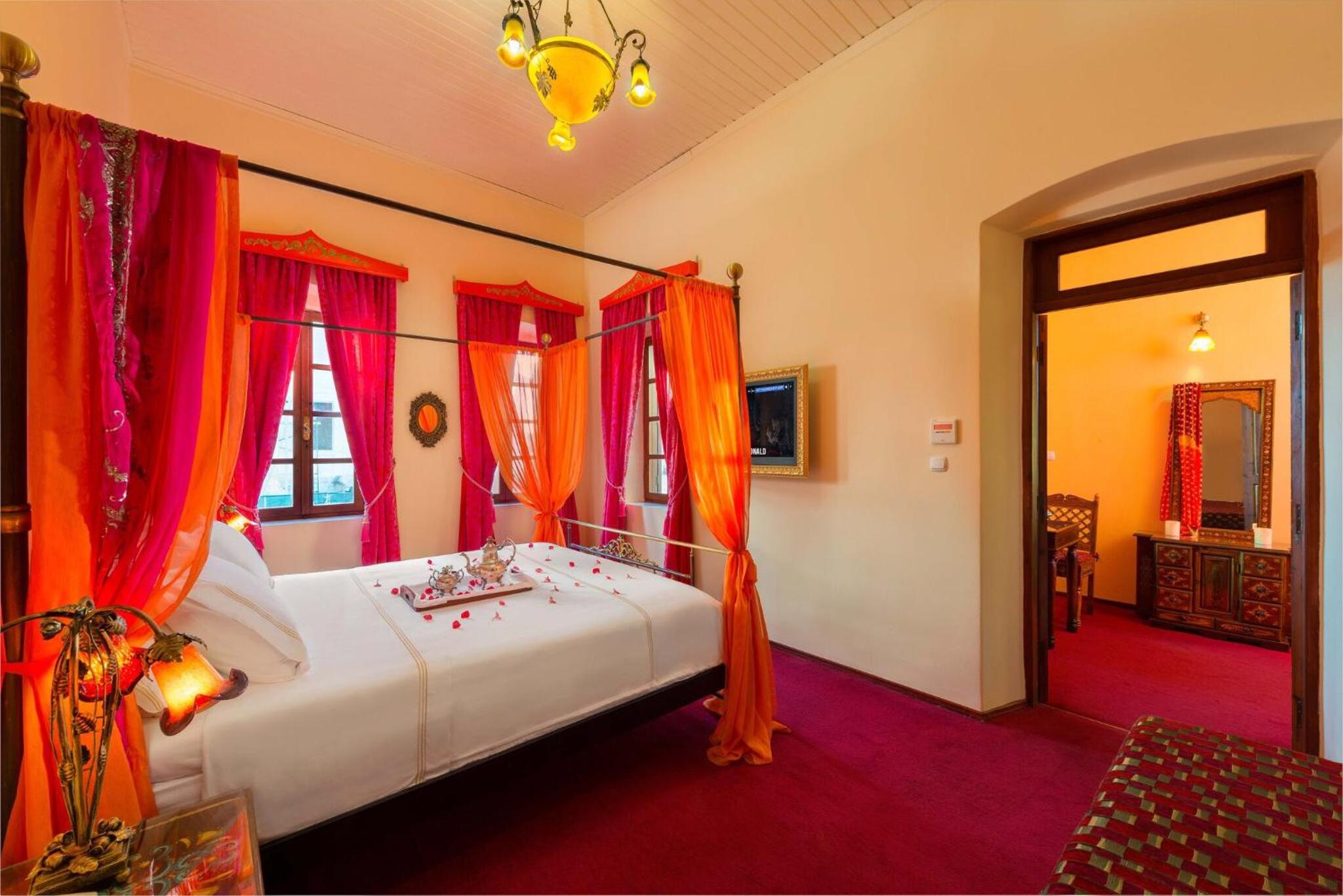 Royal Grand Master Suite With Jacuzzi On Terrace And Sea View photo 1