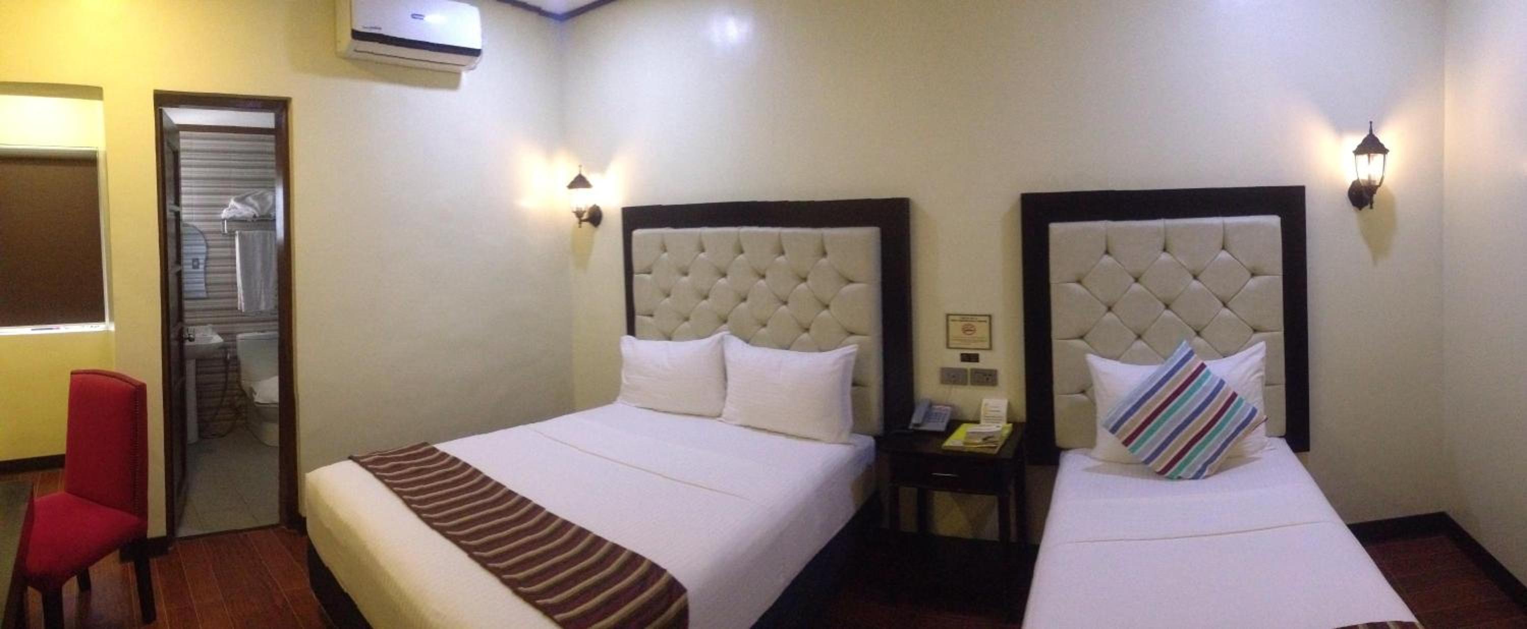 Triple Room photo 2