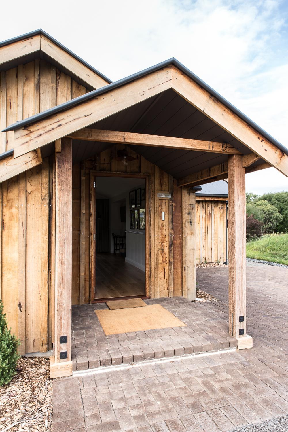 Deluxe Studio Cottage - Photo 6