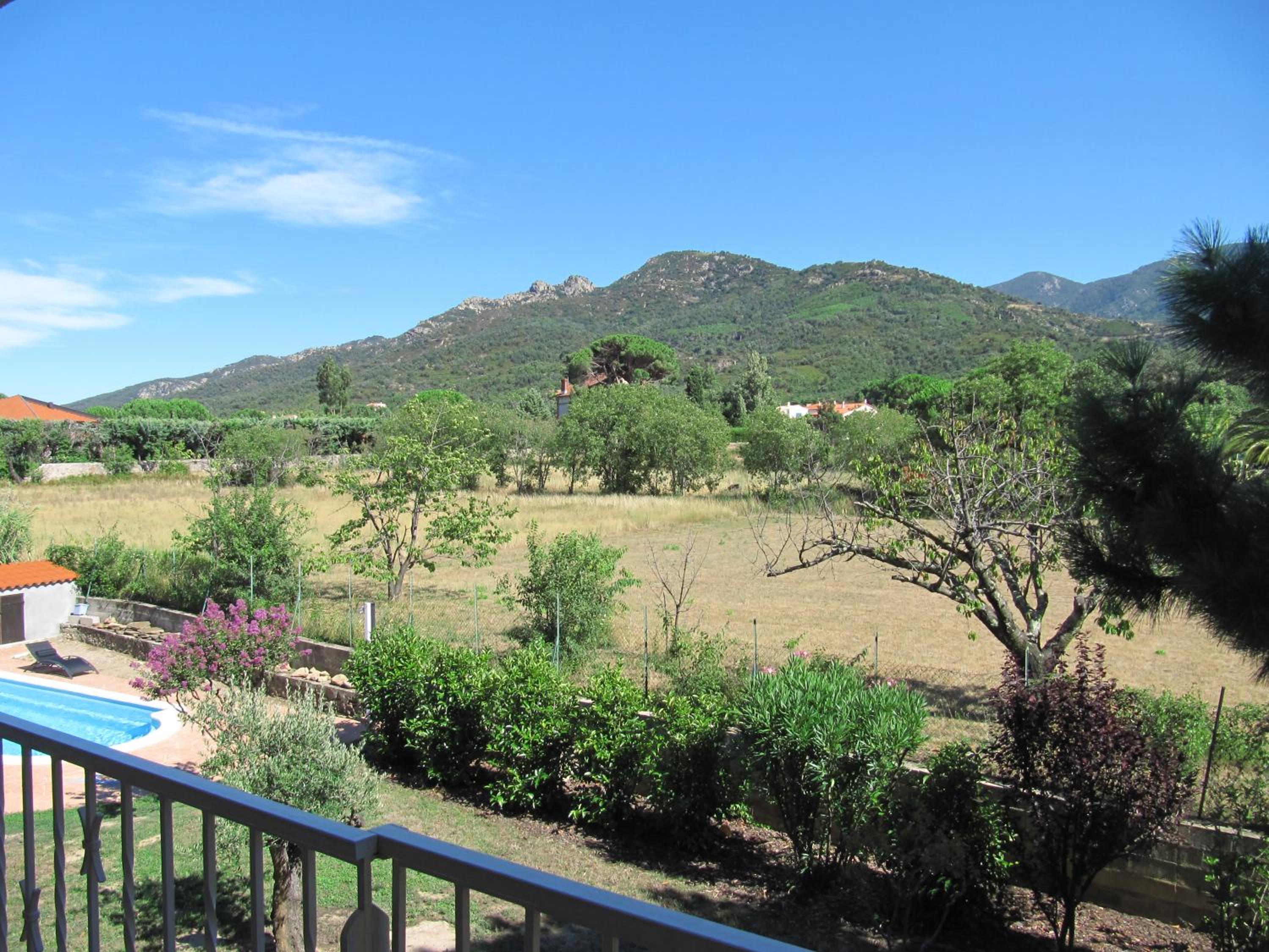 Double Room with Mountain View - Photo 5