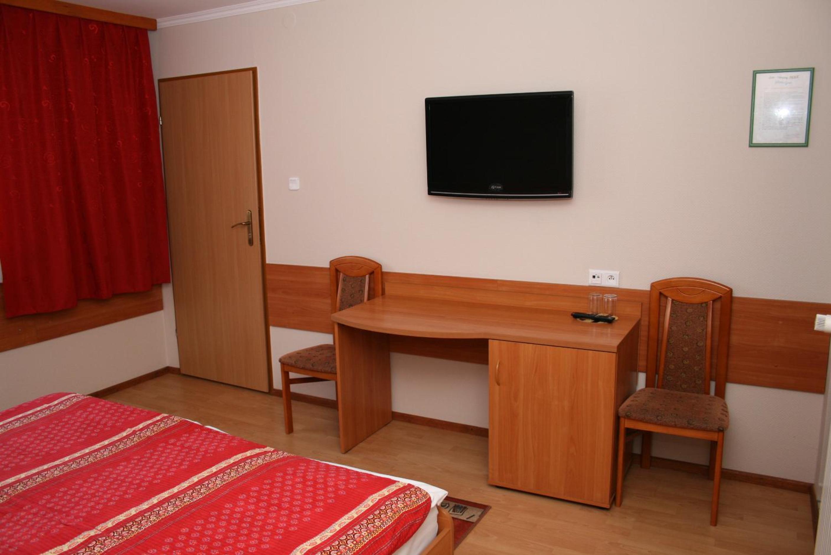 Twin/Double Room - Photo 5
