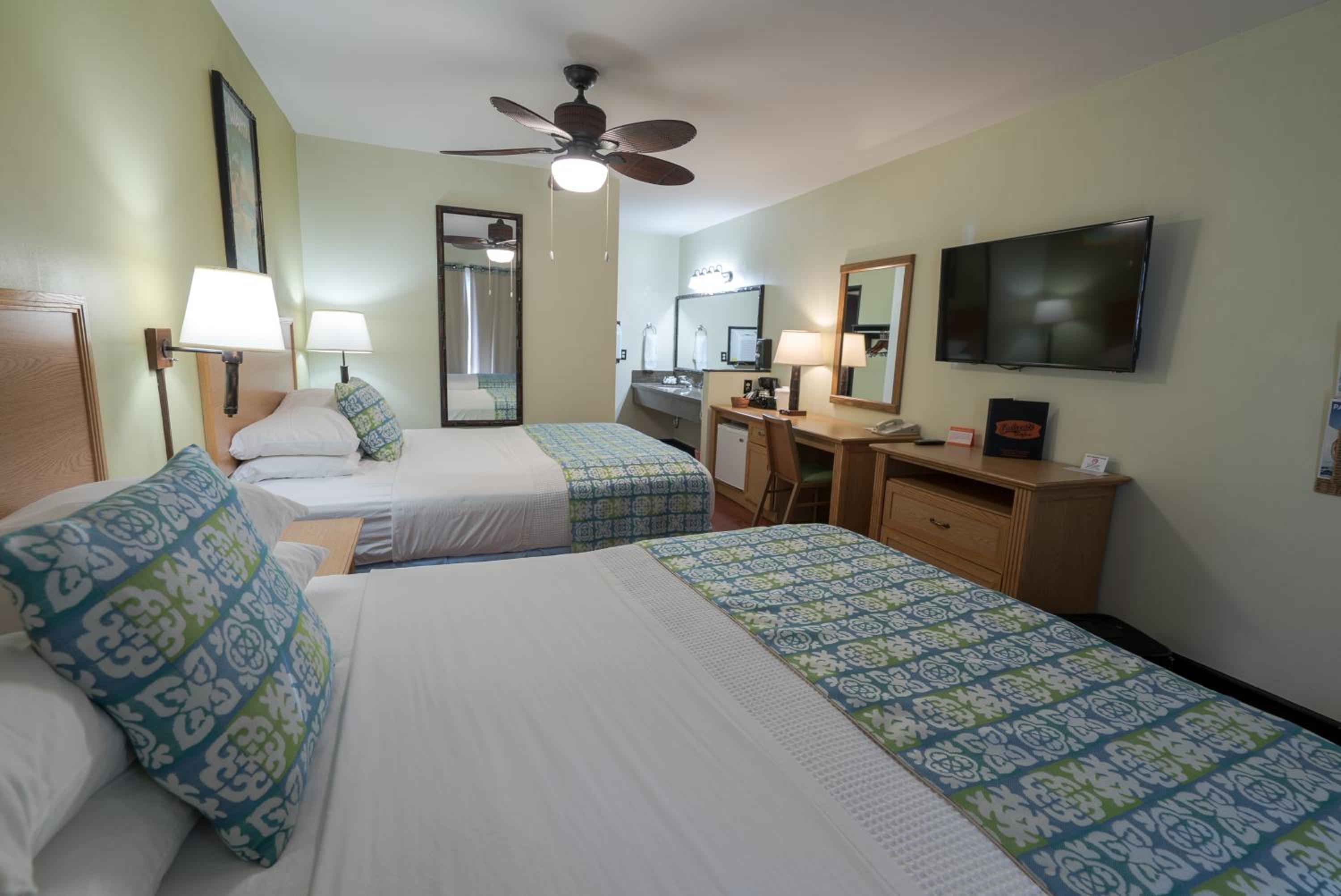 Queen Room with Two Queen Beds - Disability Access