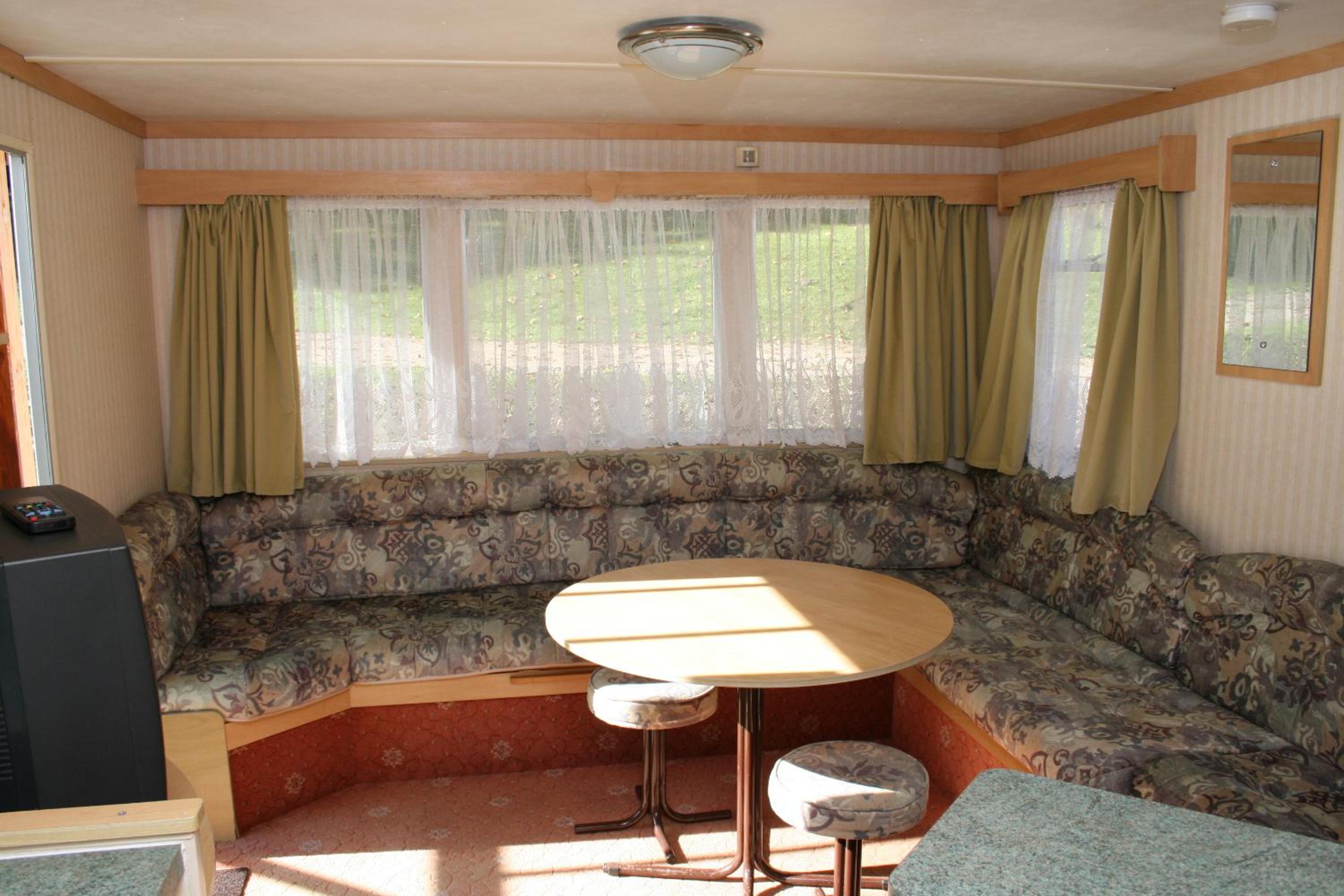 Bungalow (6 Adults) - Photo 1