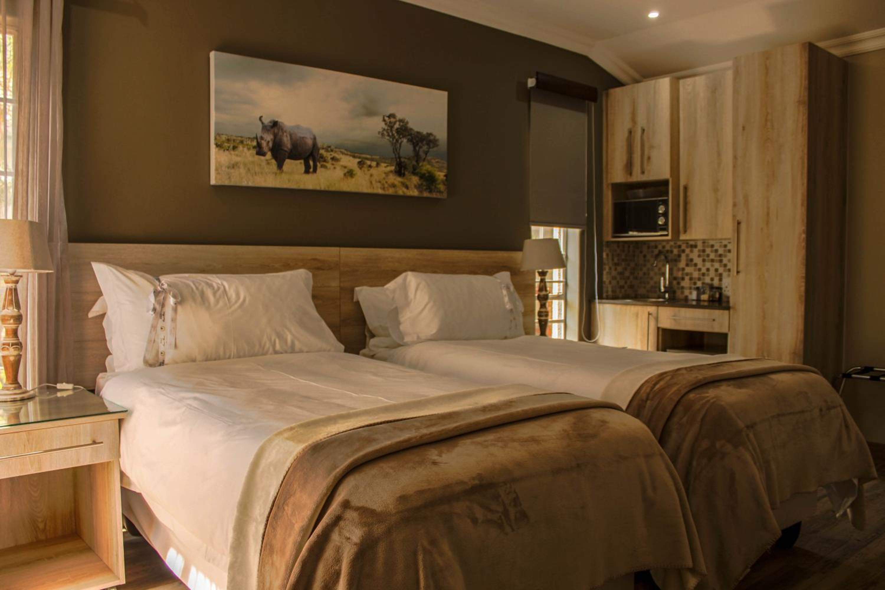 Twin Room - Photo 1