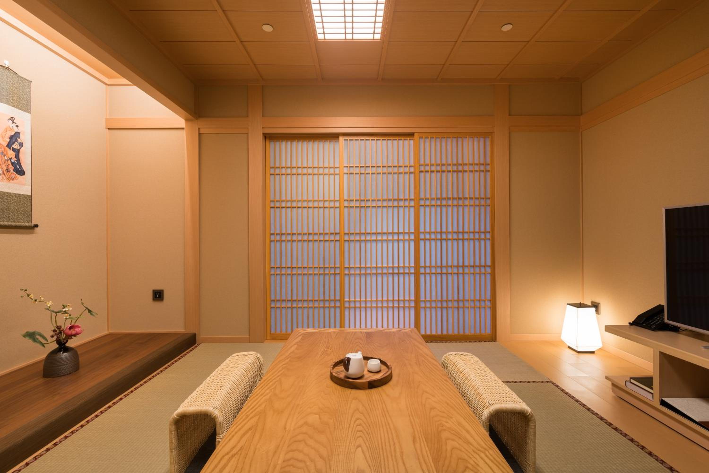 Tatami Double Room
