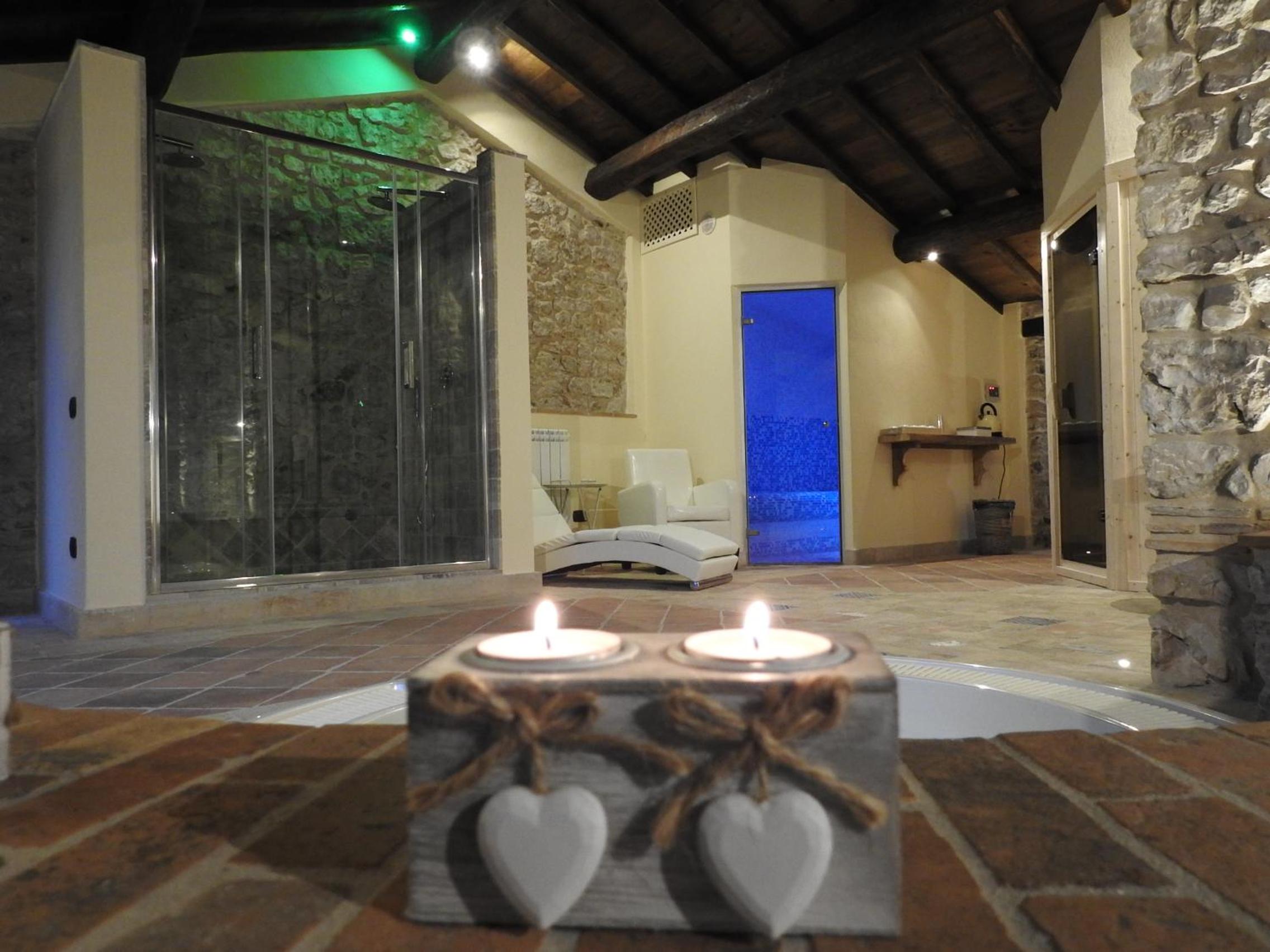 Double Room with Spa Access photo 2