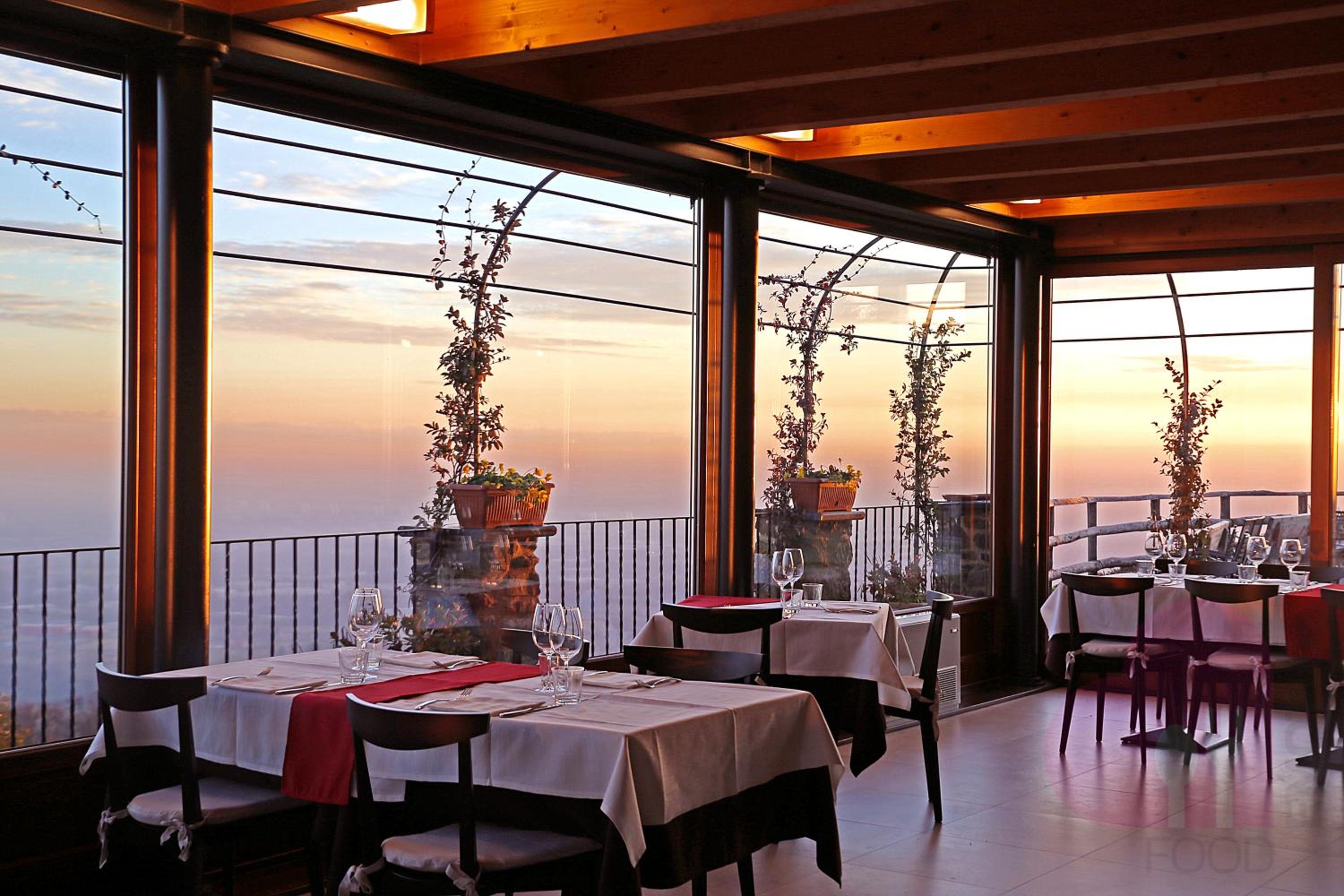Triple Room with Balcony - Photo 5
