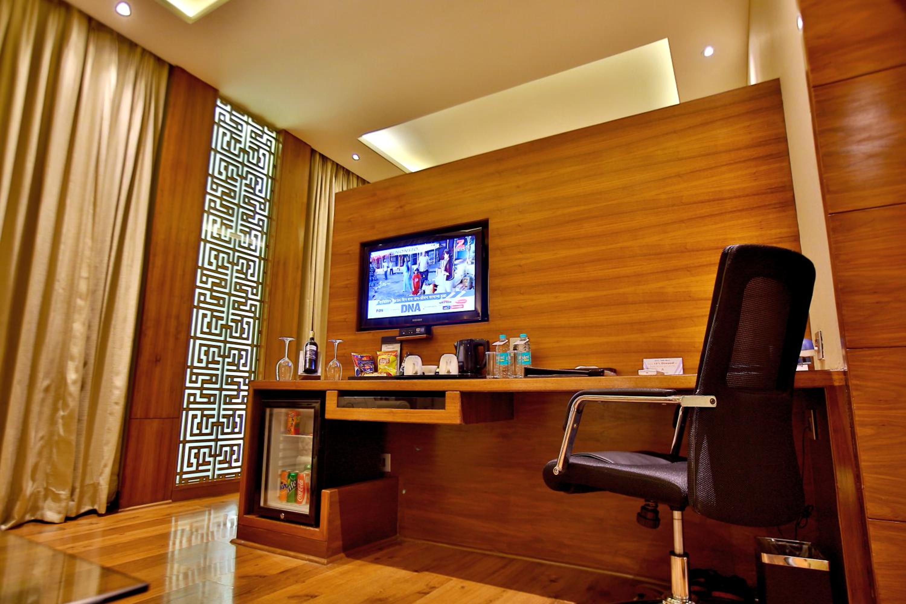 Executive Suite