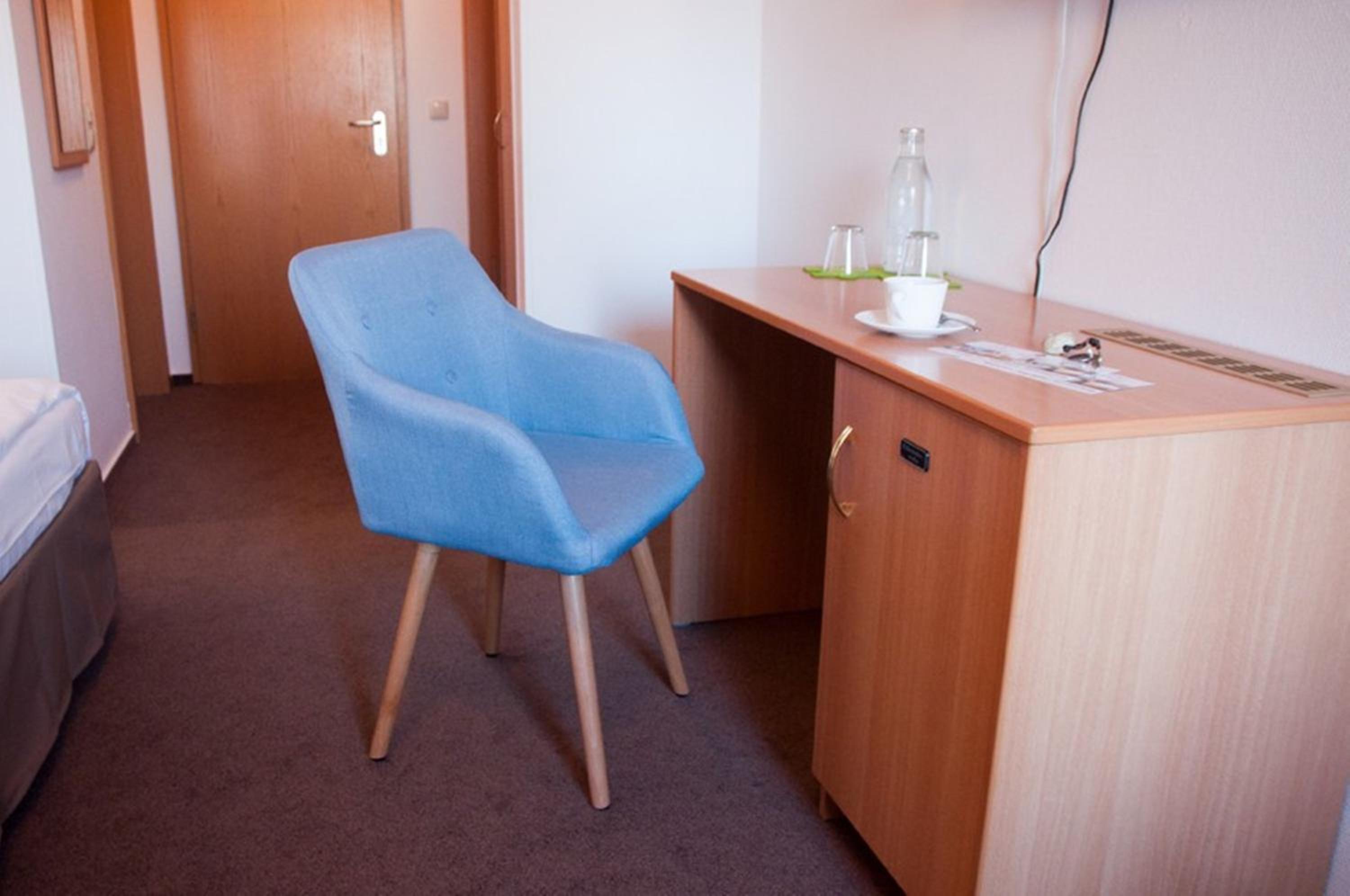 Single Room photo 3
