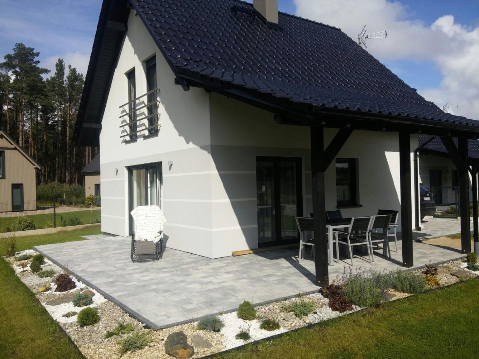 Three-Bedroom House photo 1