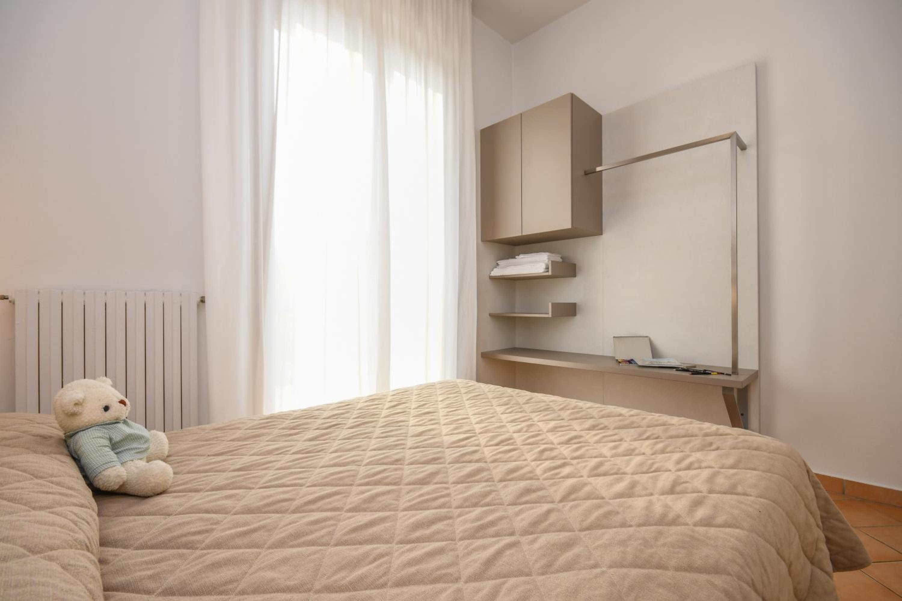 Quadruple Room - Photo 9