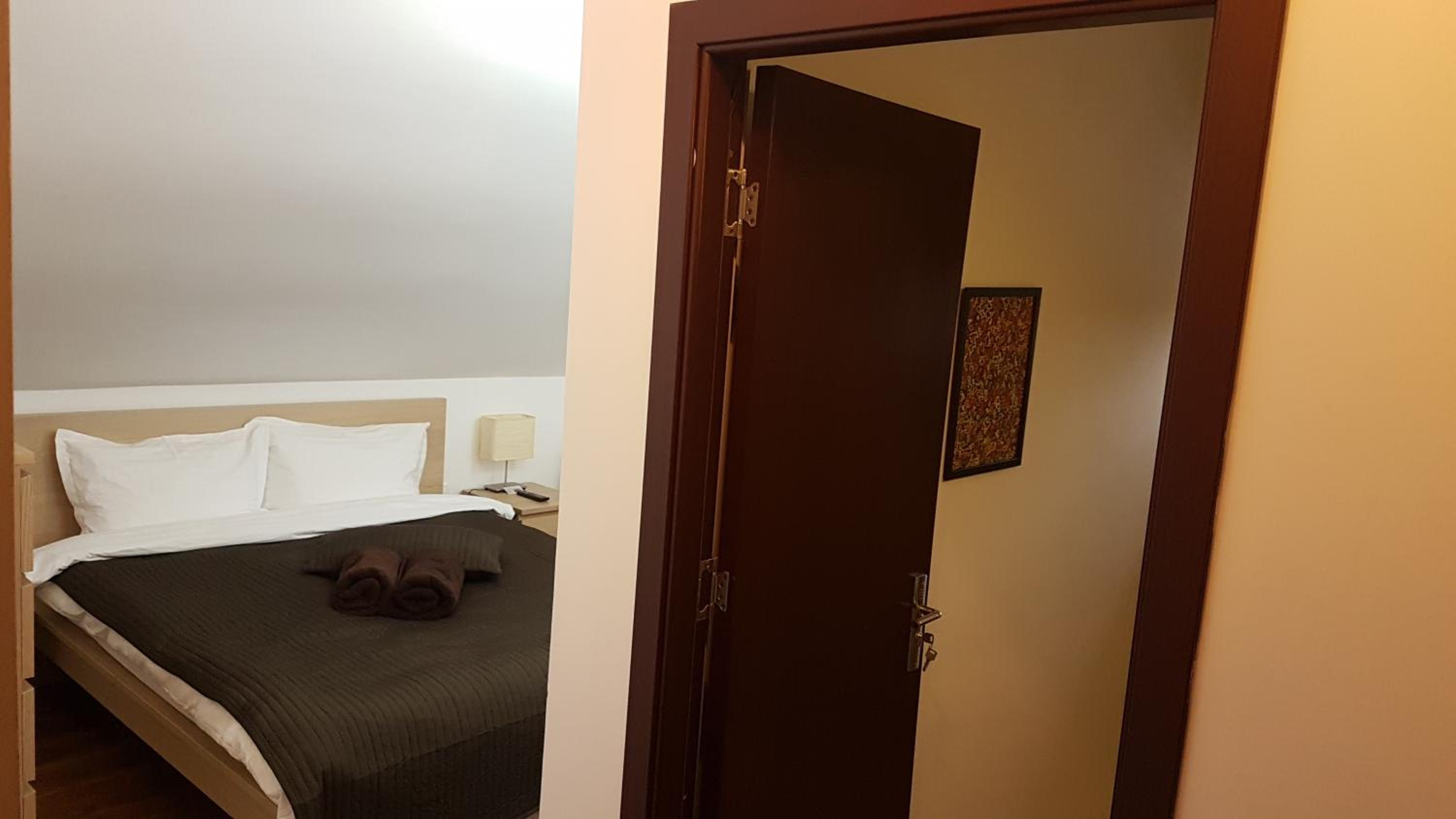 Double Room with Private Bathroom photo 3