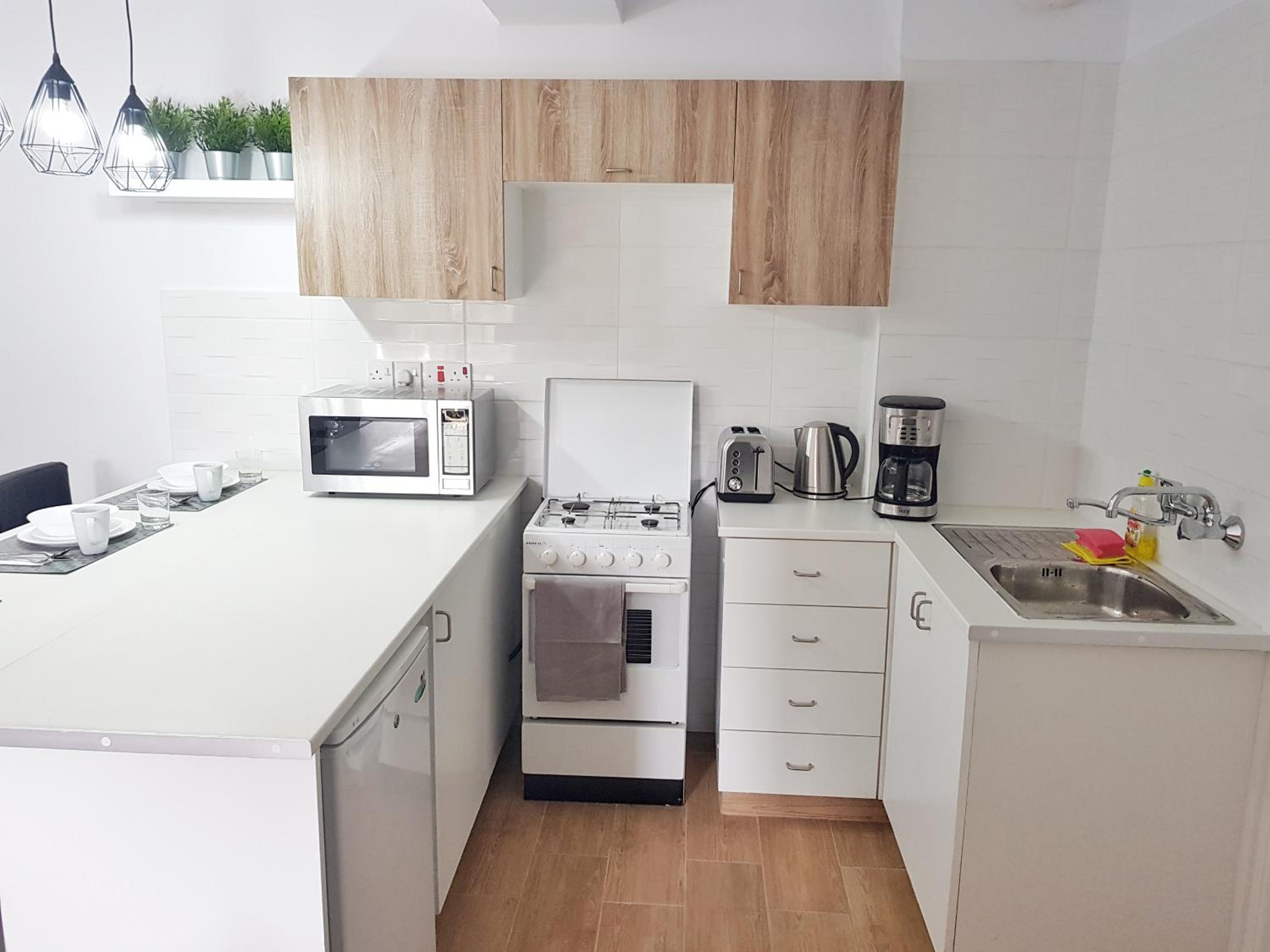 Deluxe Apartment - Photo 2