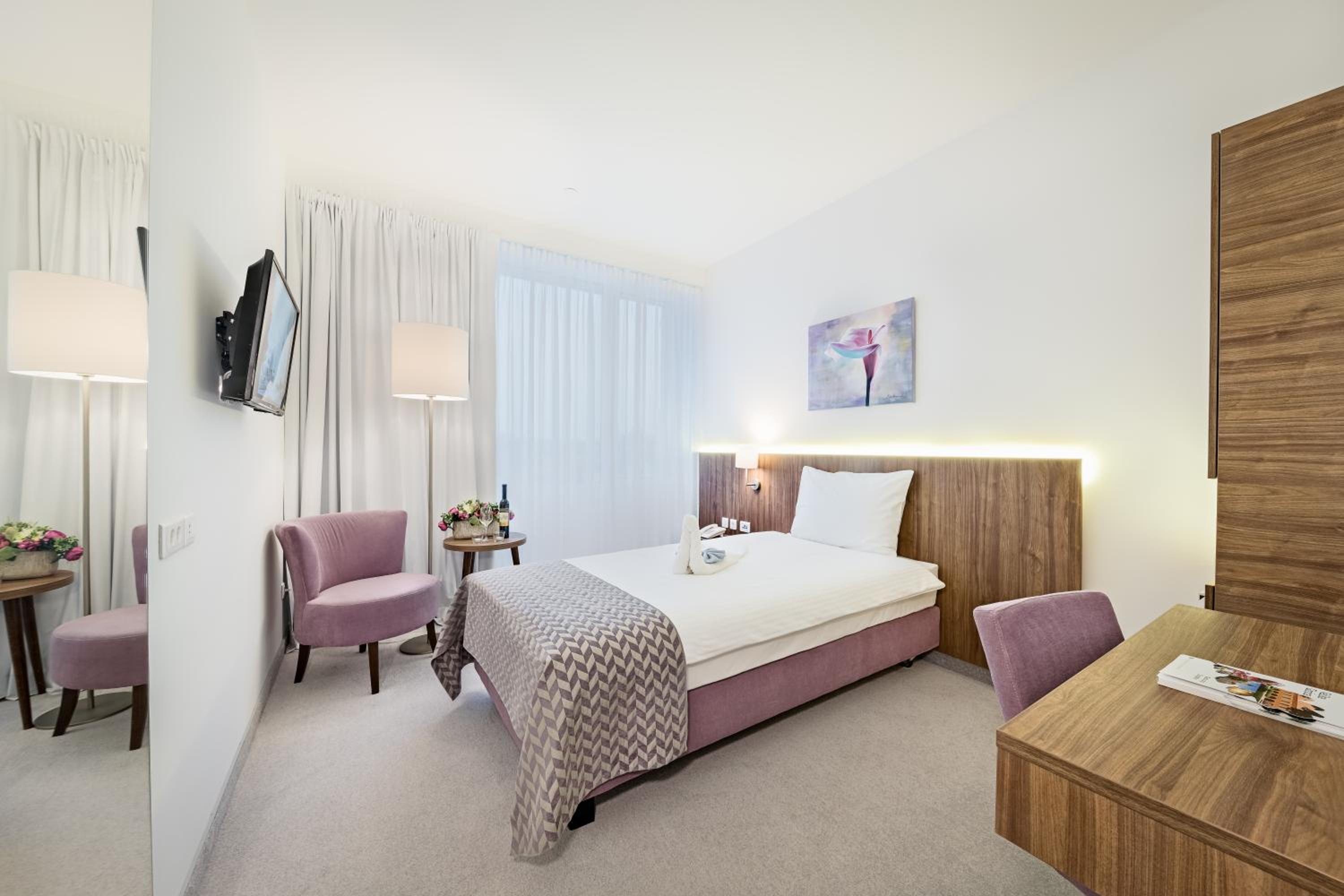Single Room photo 3
