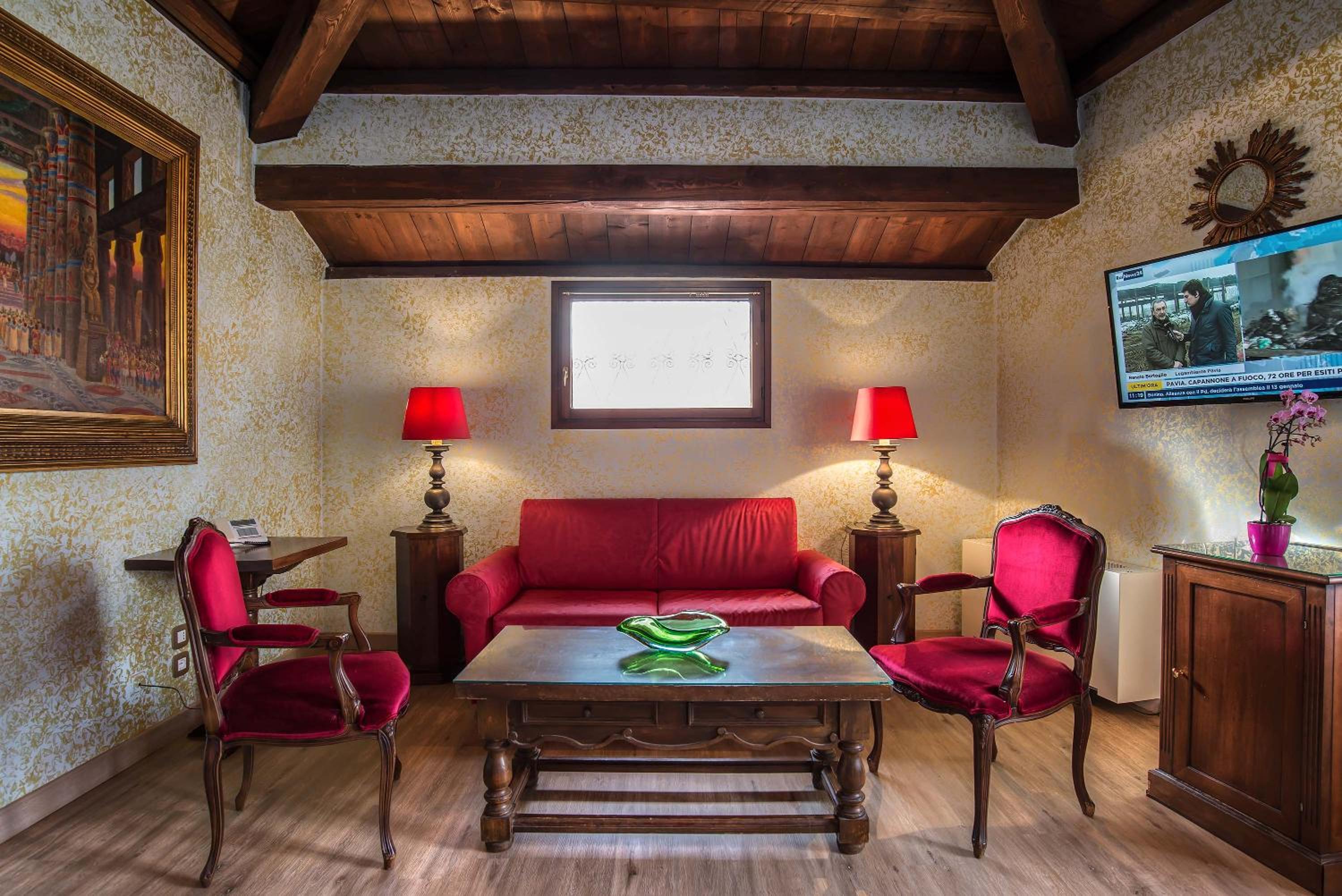Suite with Terrace photo 3