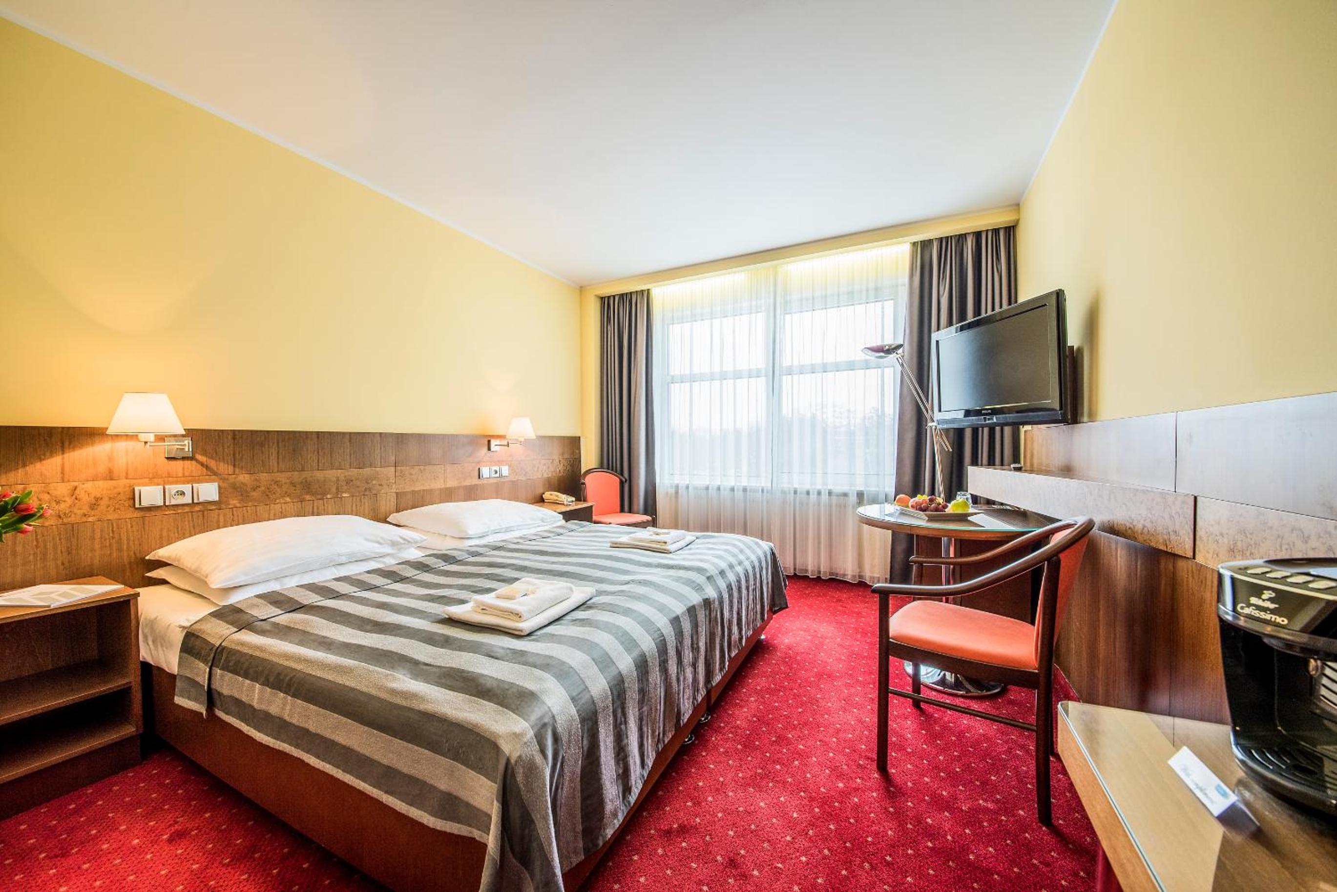 Deluxe Double or Twin Room - Photo 1