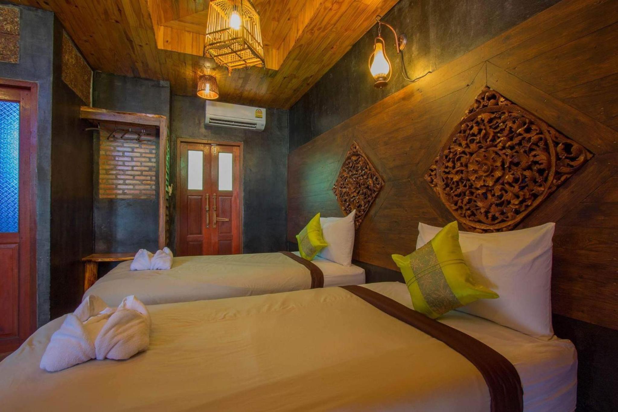 Deluxe Twin Room photo 2