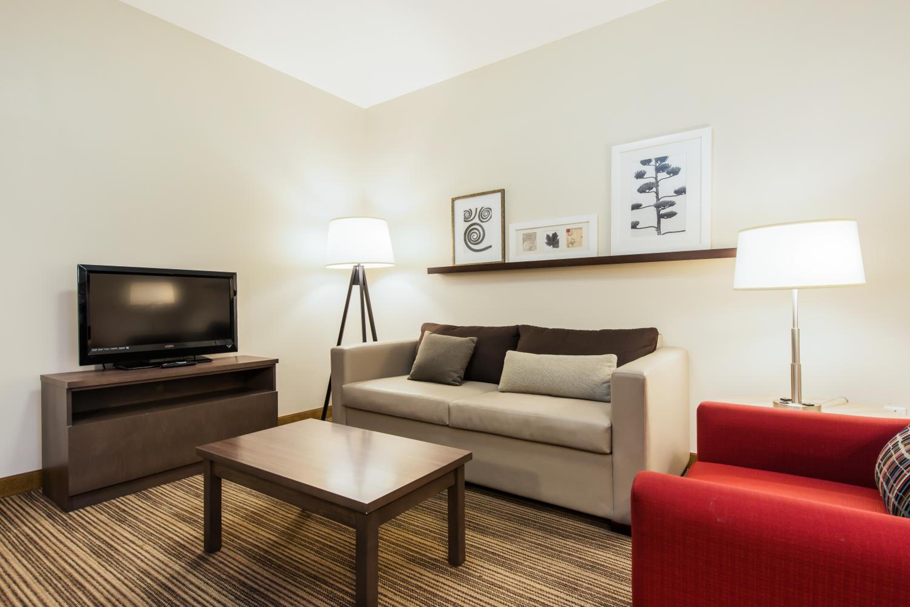 One-Bedroom King Suite - Non-Smoking - Photo 1