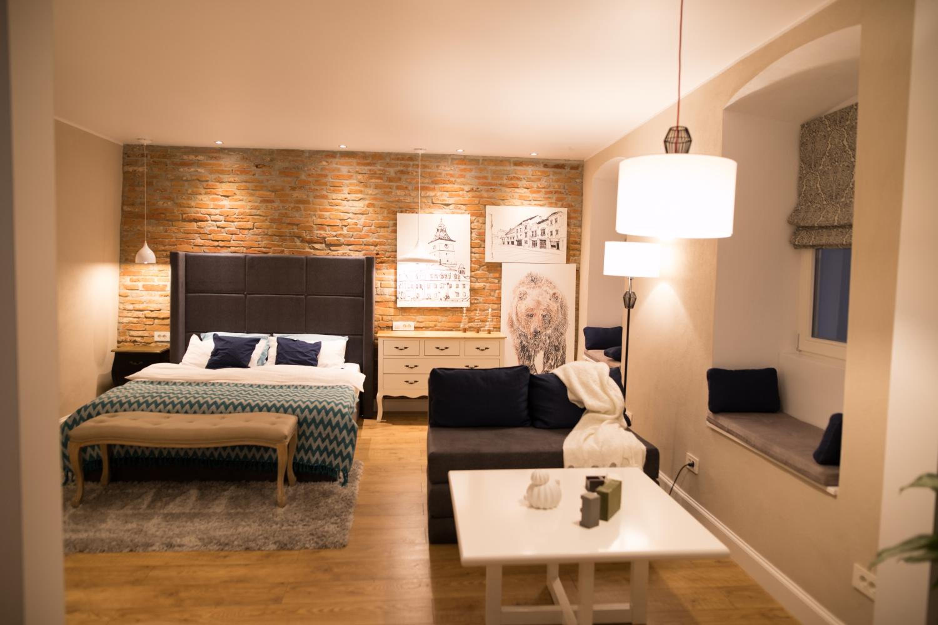 Studio Apartment - Photo 12