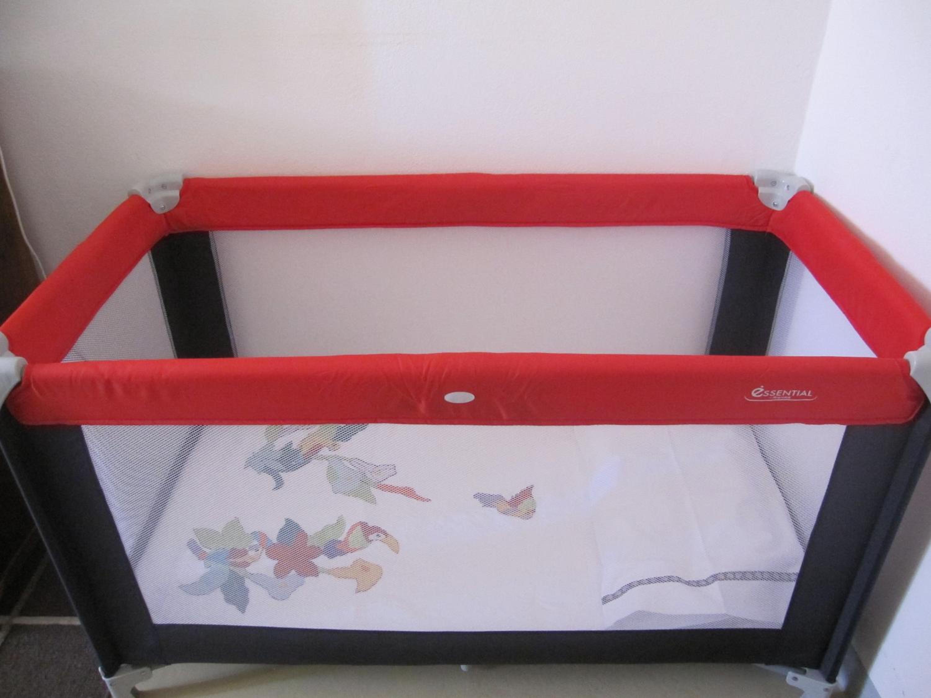 Deluxe Family Suite - Photo 4