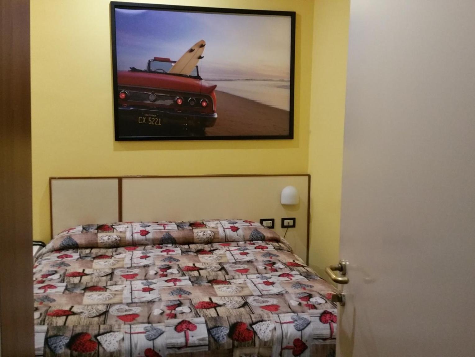 Economy Double Room - Photo 1