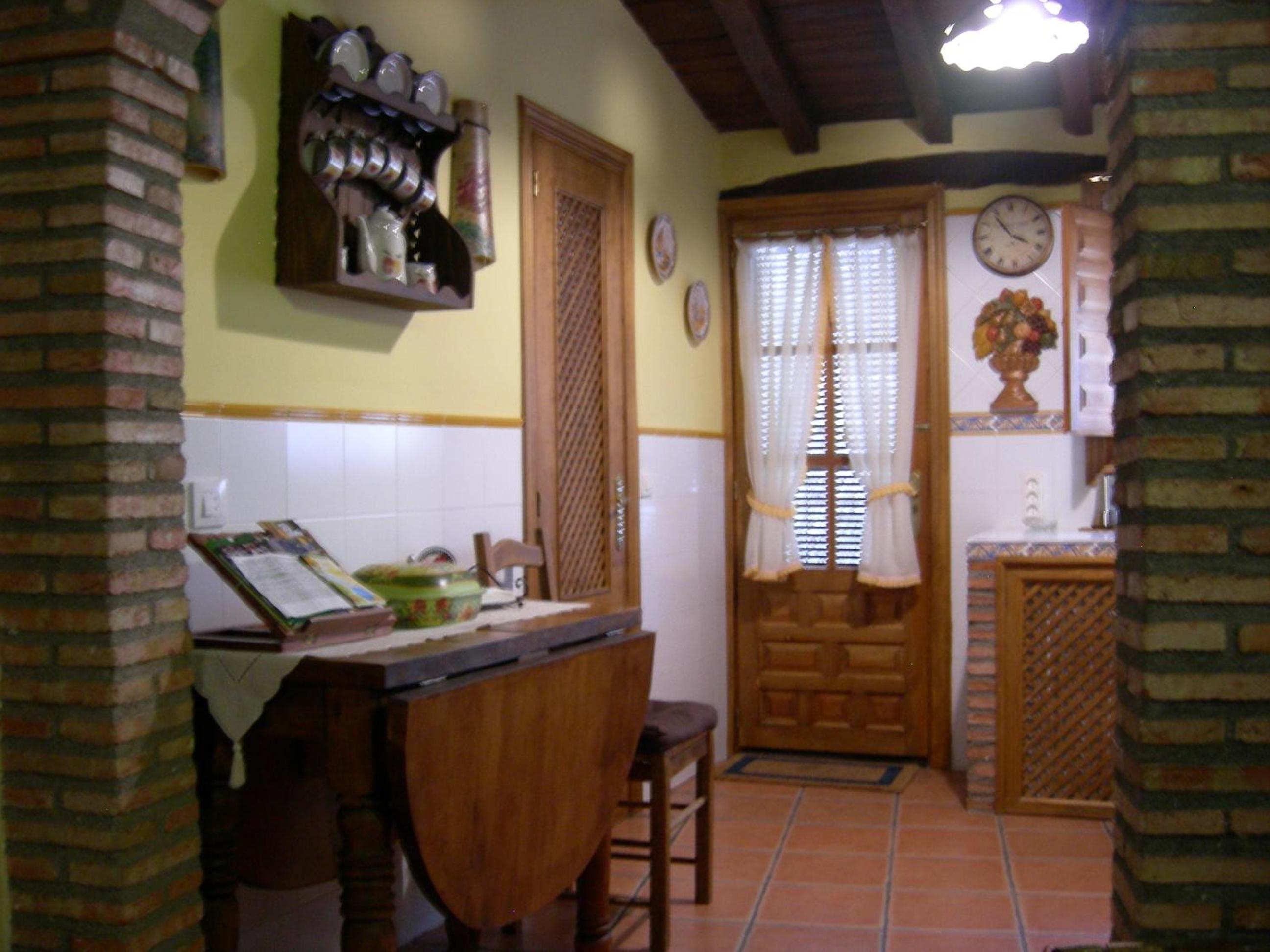 One-Bedroom House photo 2