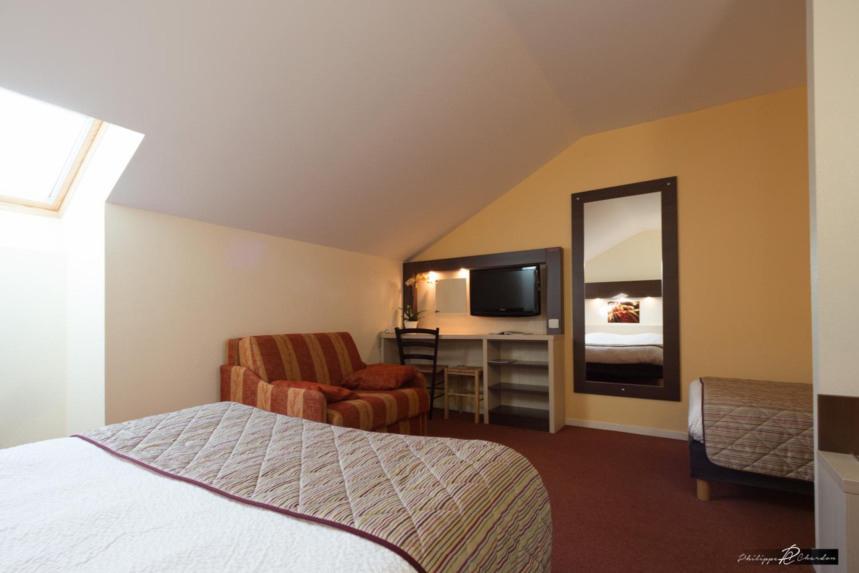 Quadruple Room - Photo 4