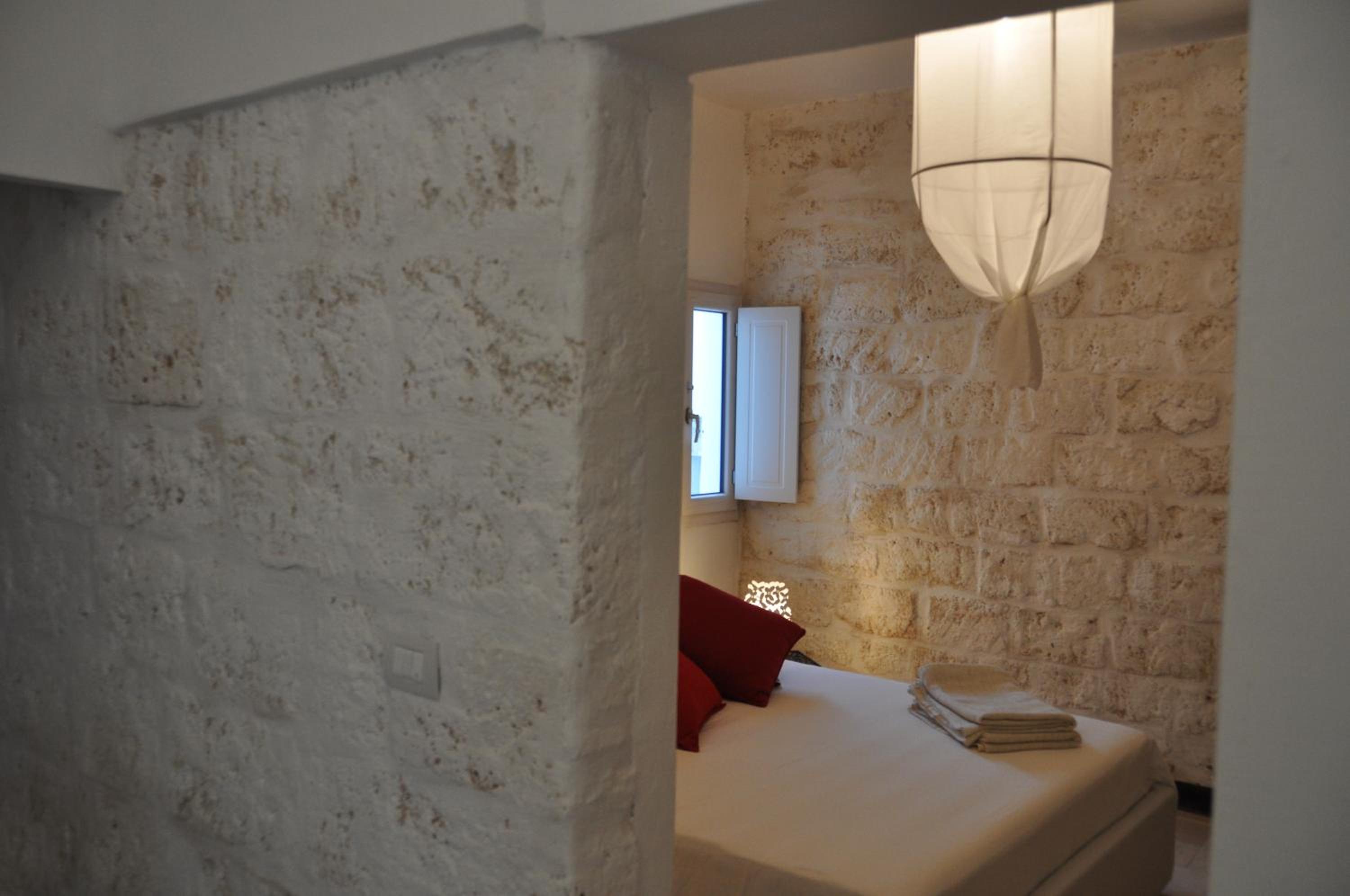 Deluxe Suite with Spa Bath