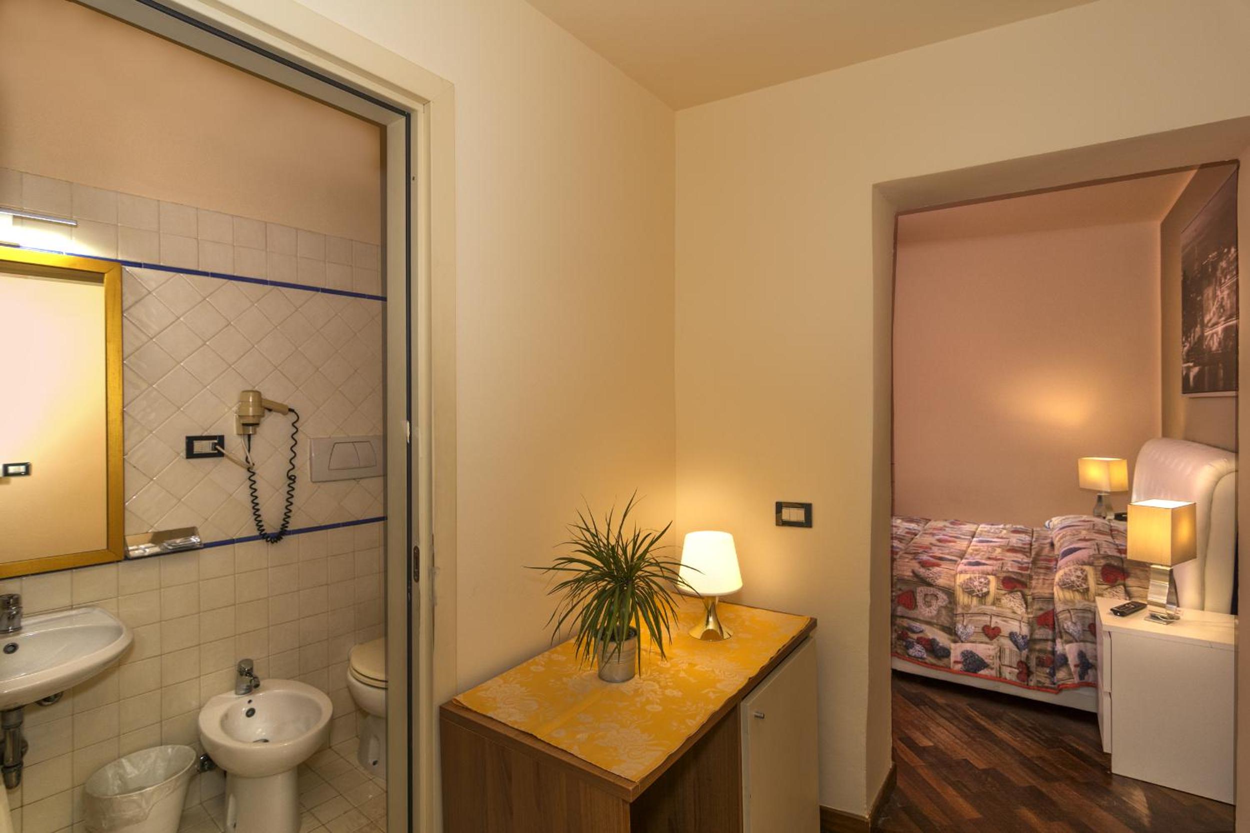 Superior Double Room - Photo 6