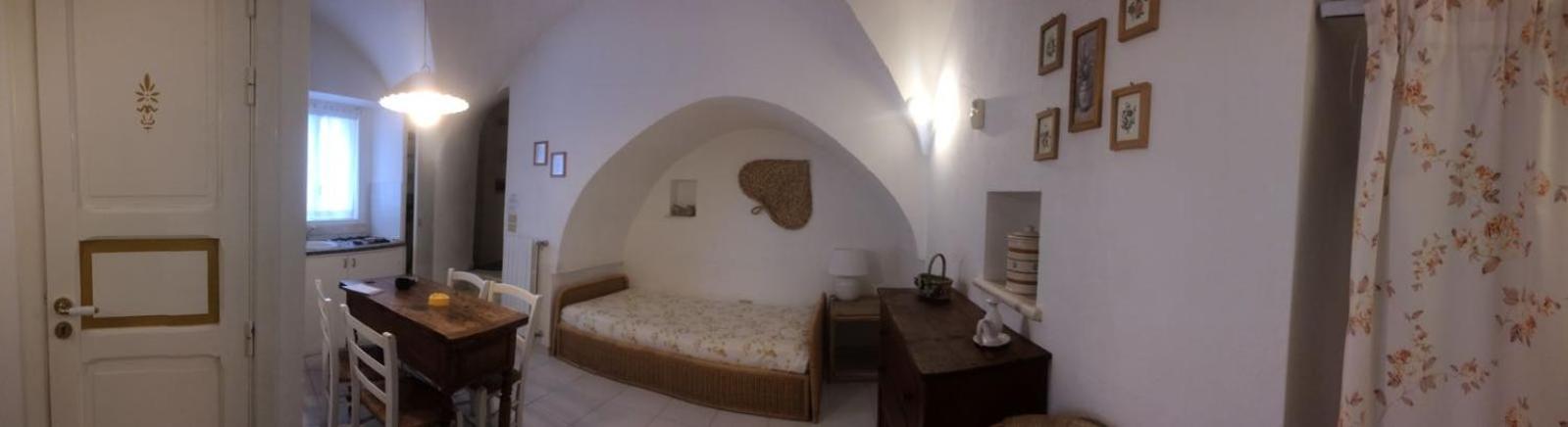 One-Bedroom Apartment (4 Adults) - Photo 4