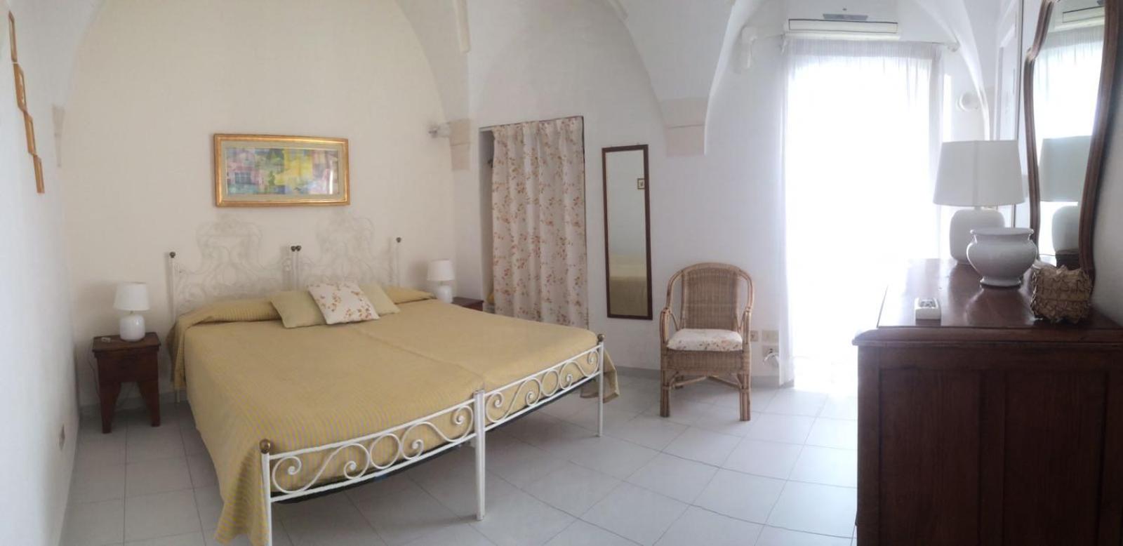 One-Bedroom Apartment (4 Adults) - Photo 6