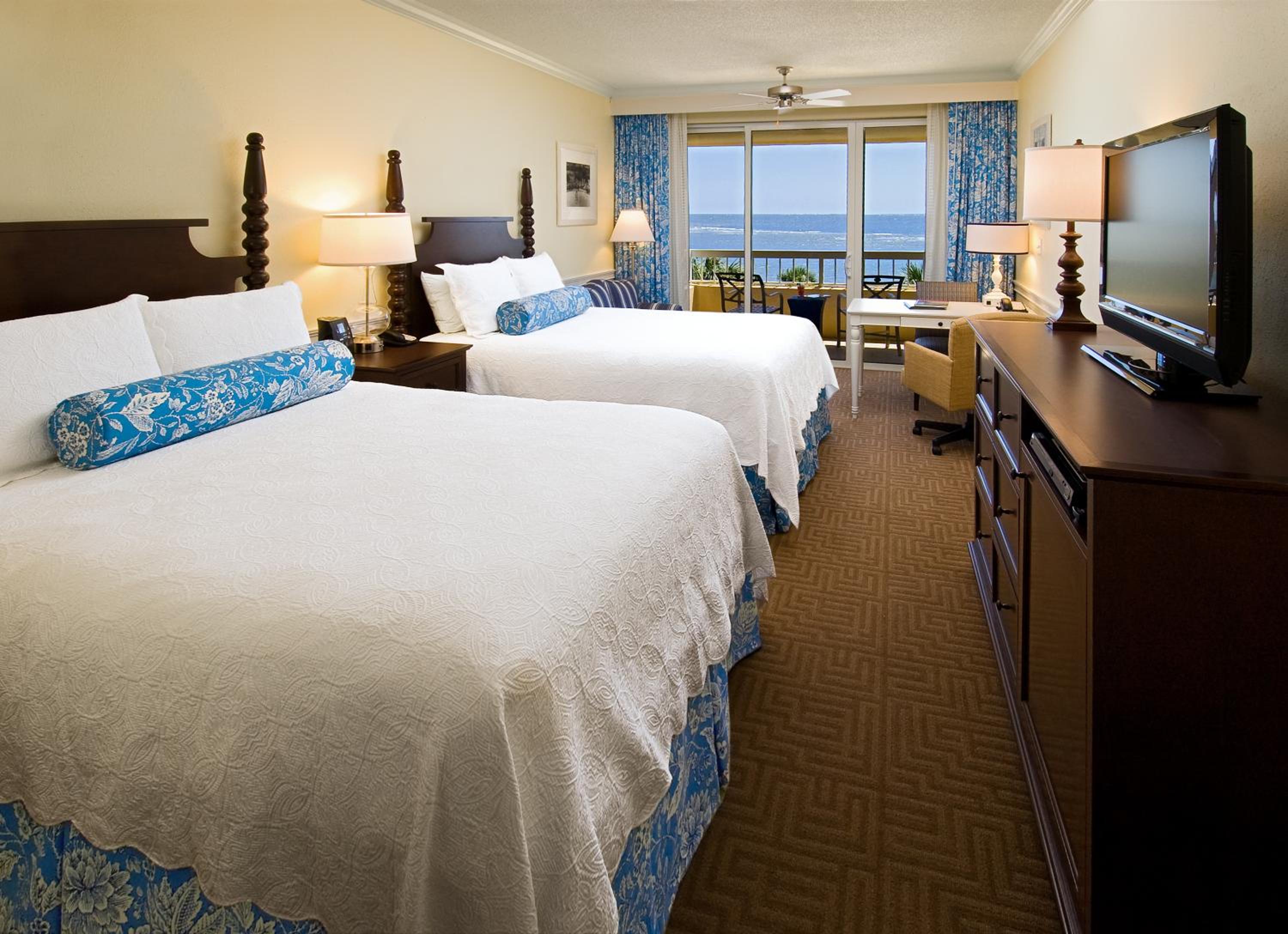 Queen Room with Two Queen Beds - Oceanfront - Photo 1