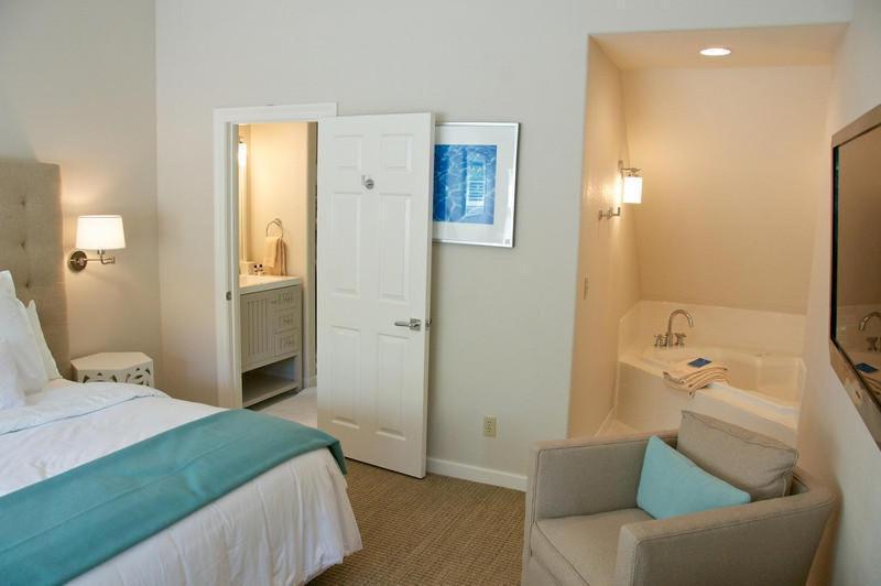 King Room with Garden View - Photo 4